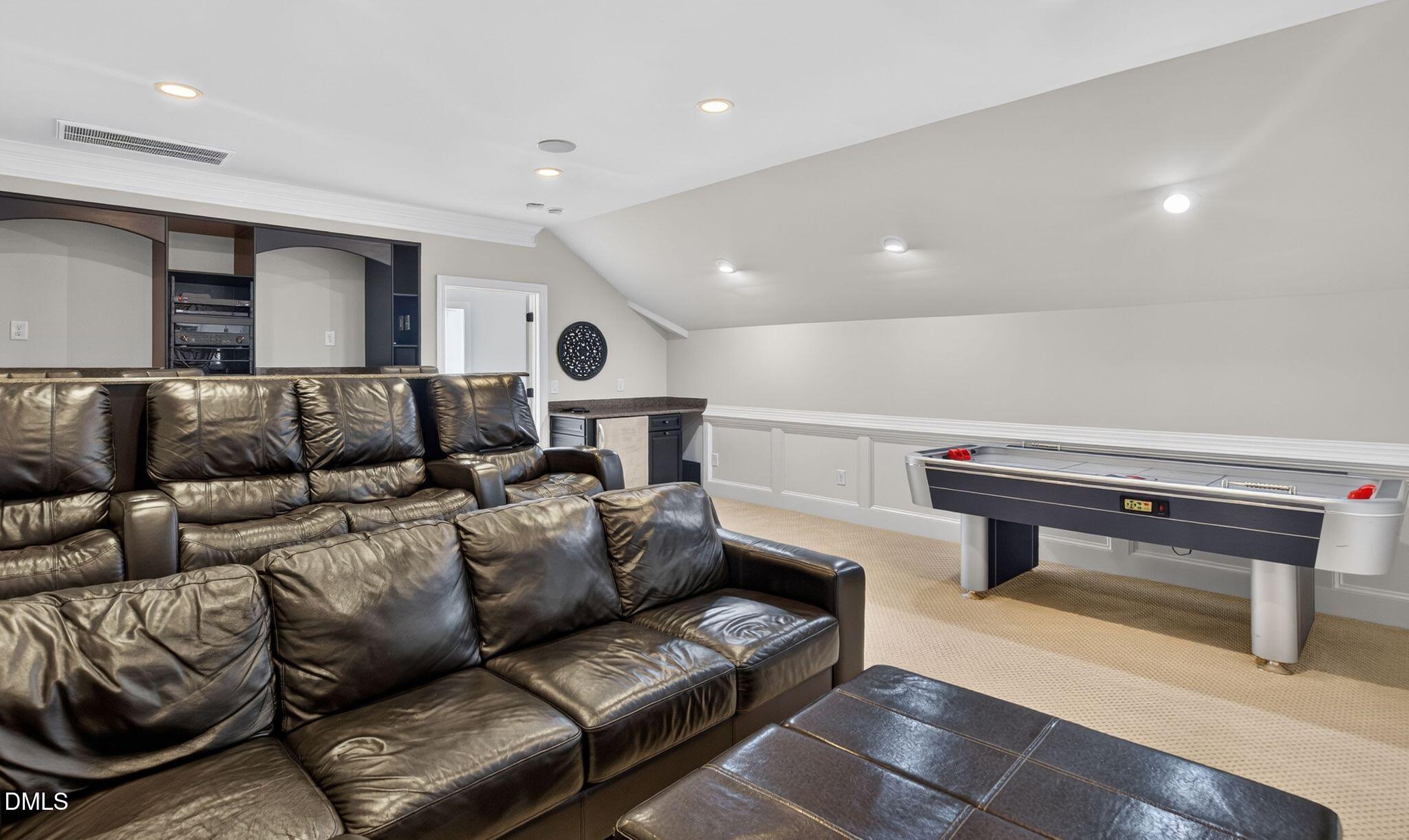 923 Dominion Hill Drive