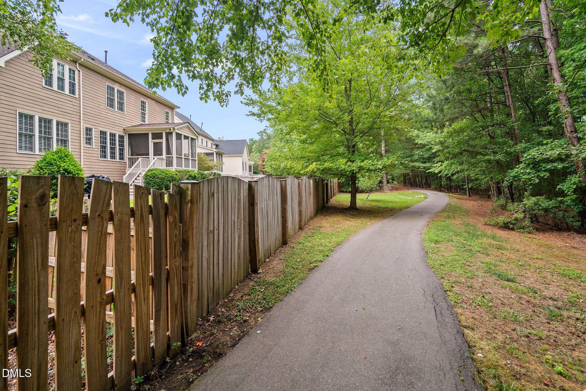 923 Dominion Hill Drive