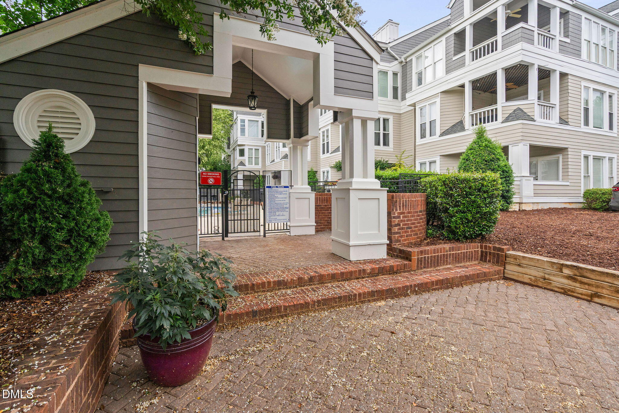 1000 Brighthurst Drive # 304