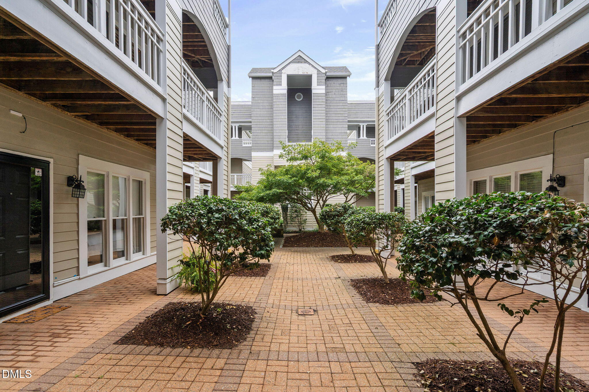 1000 Brighthurst Drive # 304
