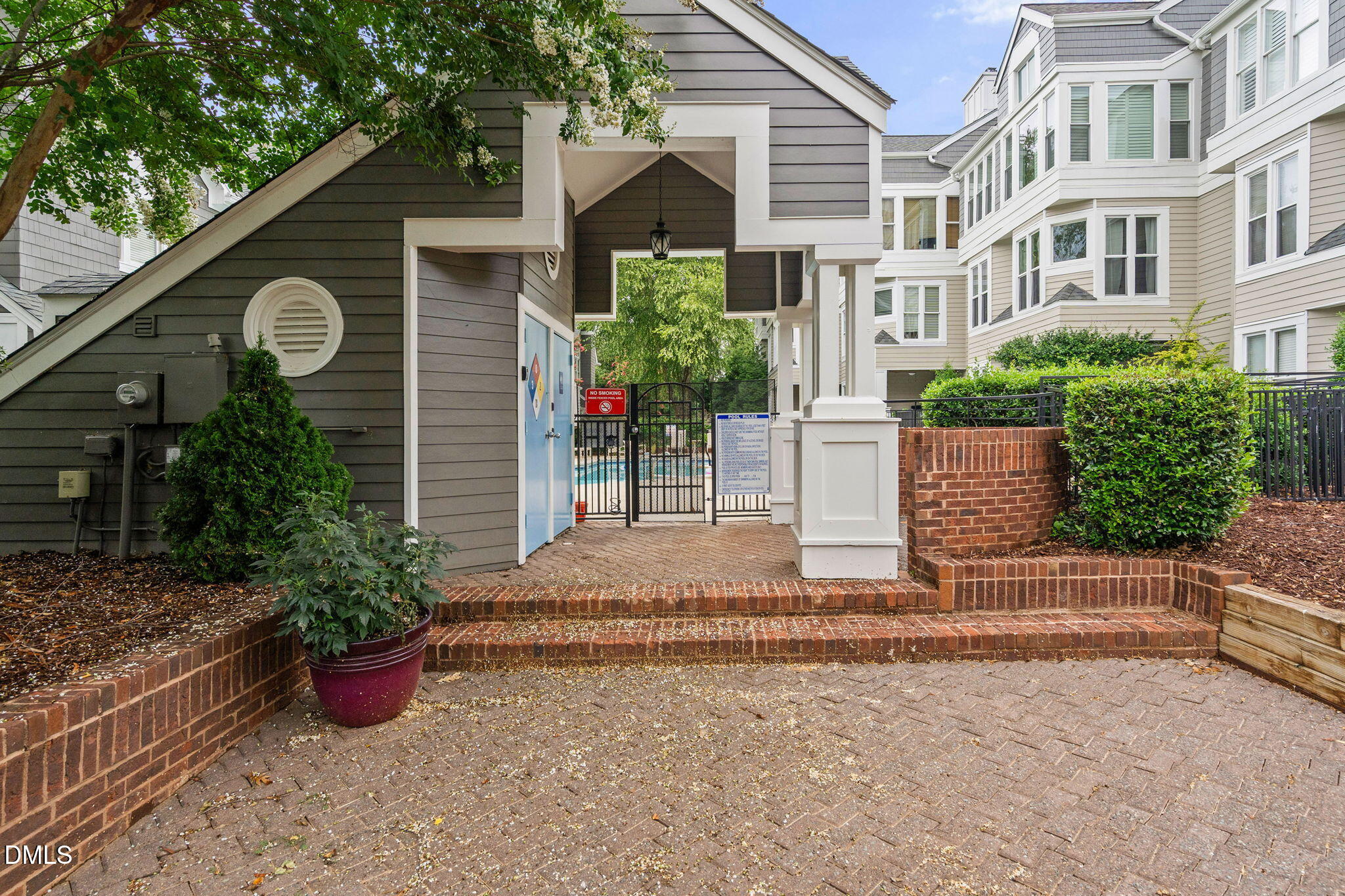 1000 Brighthurst Drive # 304