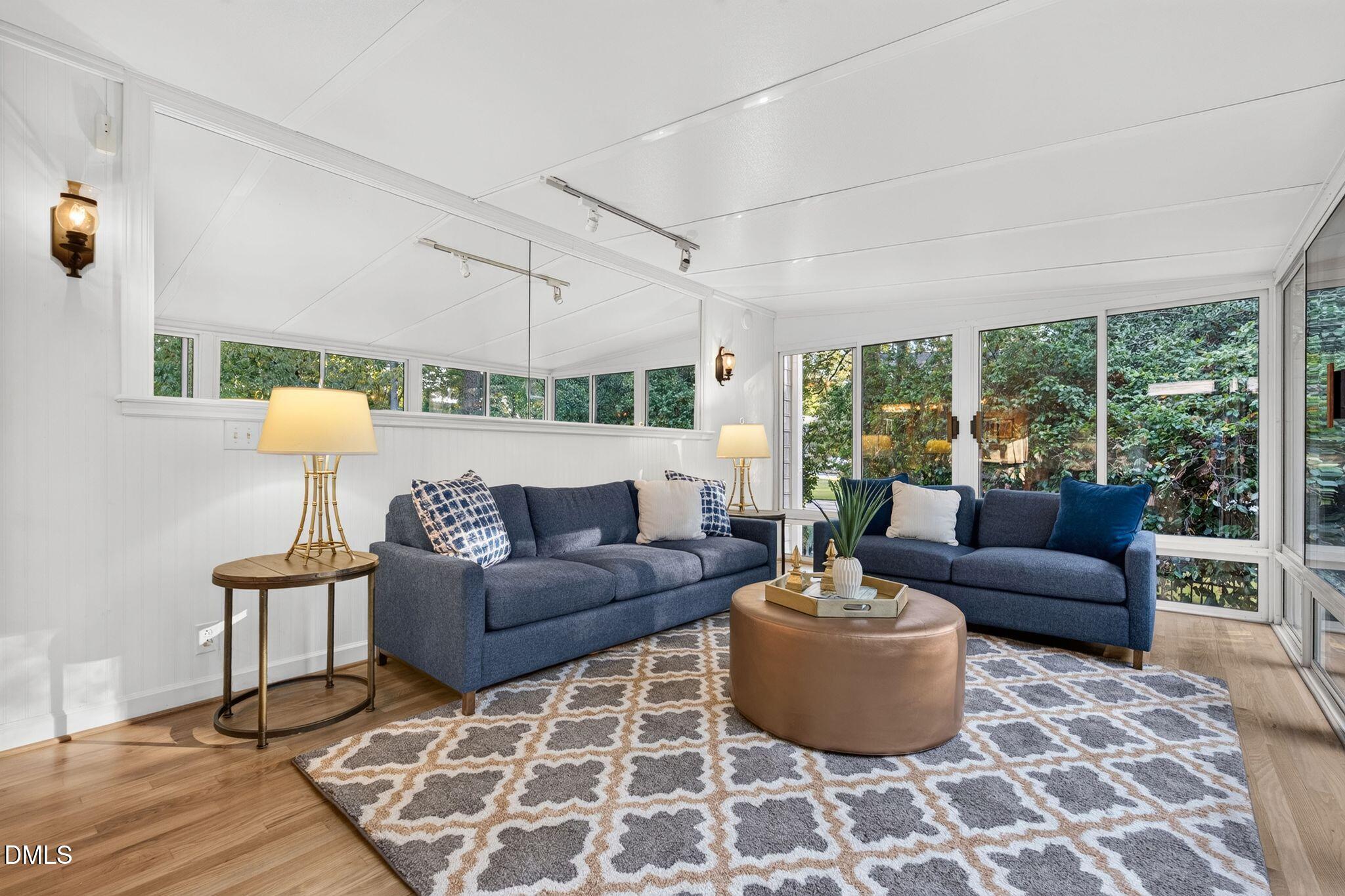 125 Summer Lakes Drive