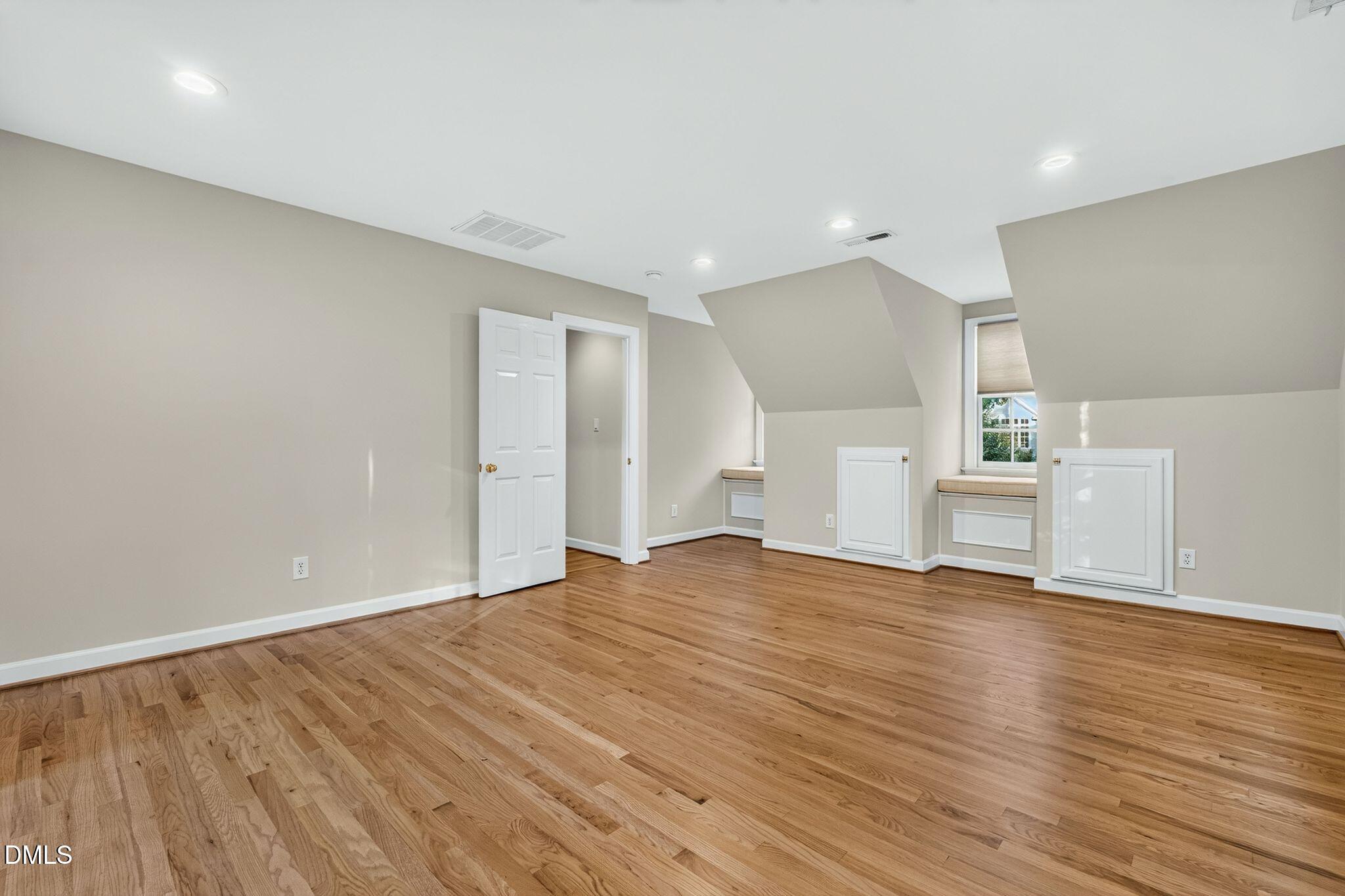 125 Summer Lakes Drive