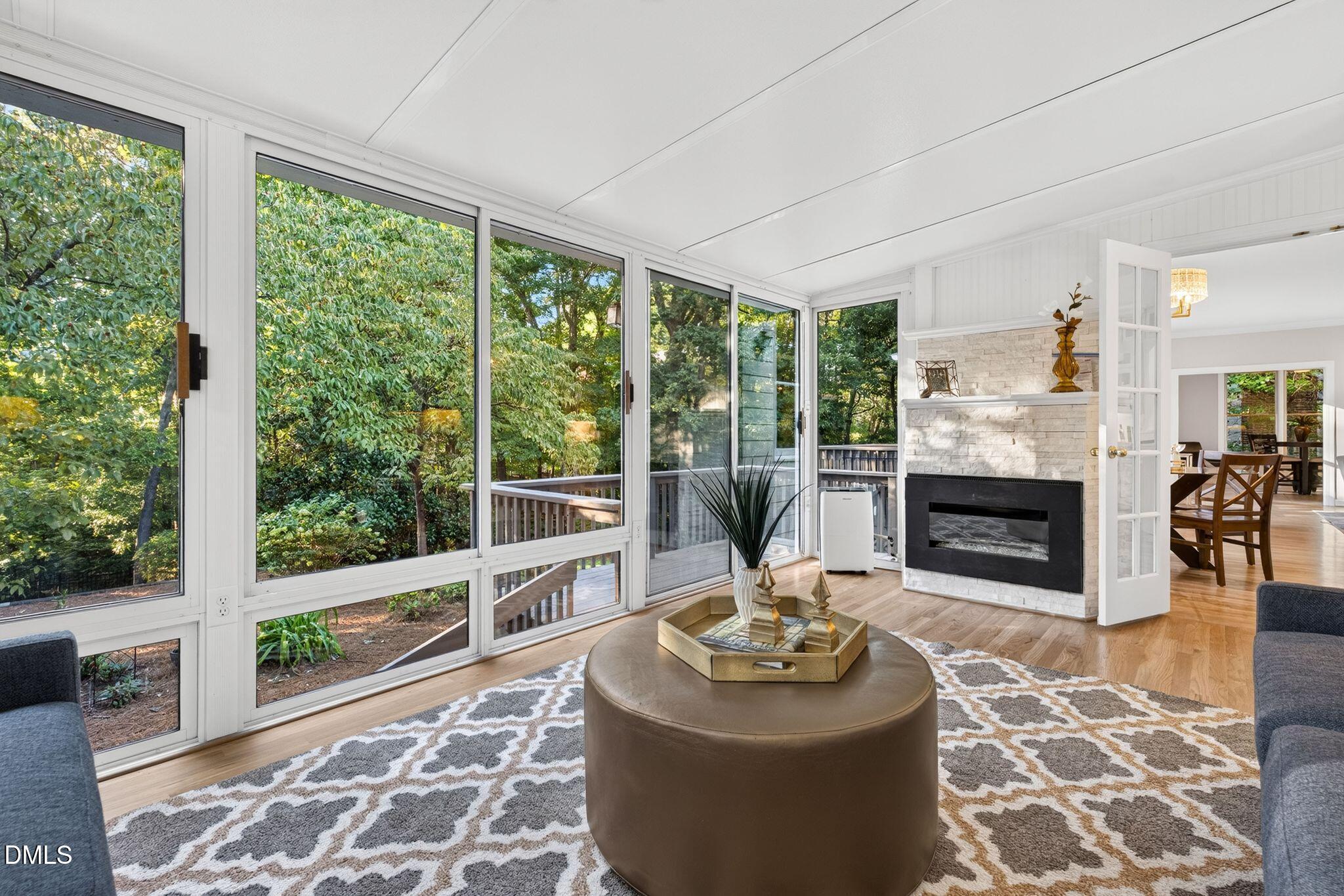 125 Summer Lakes Drive
