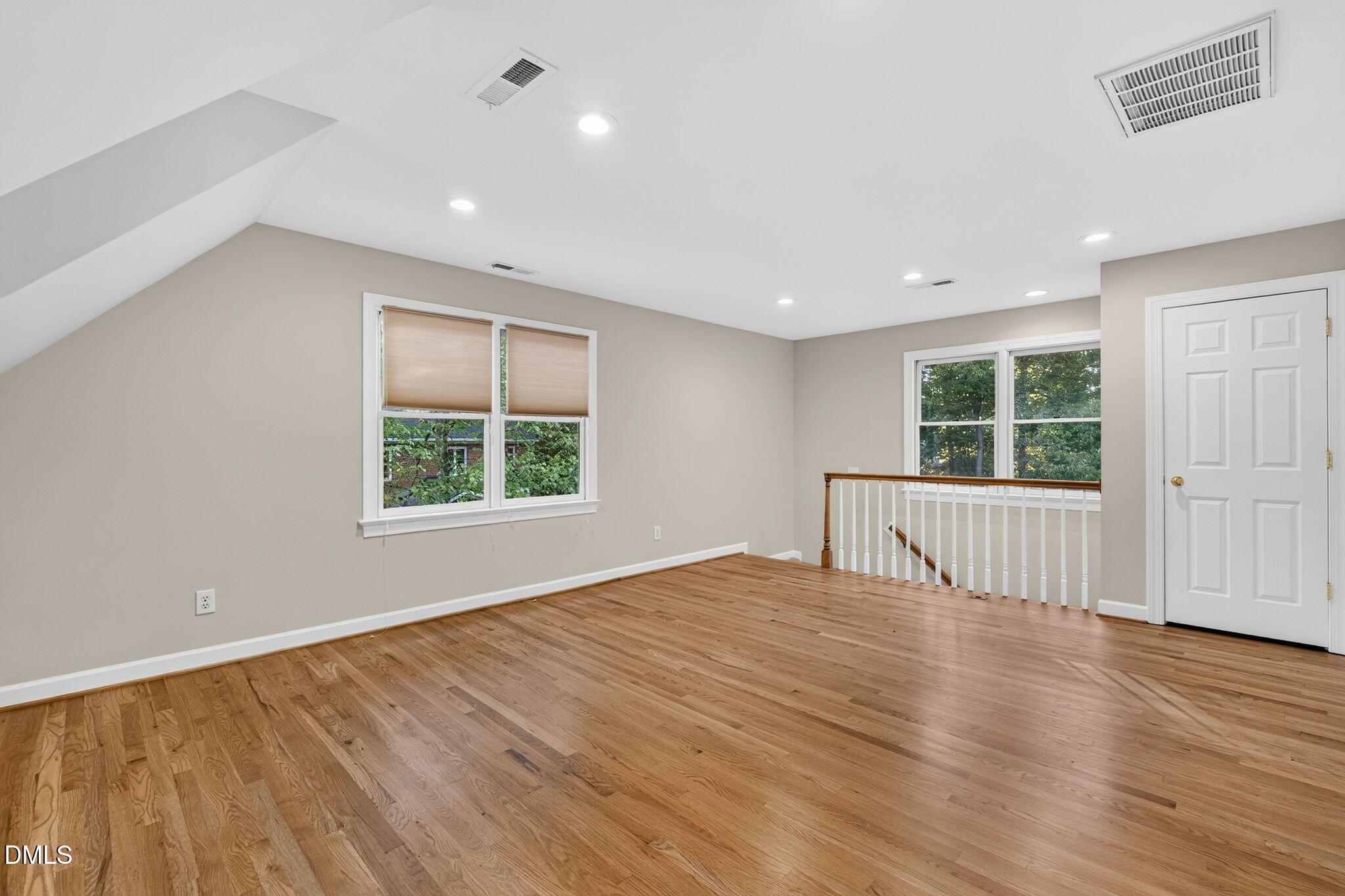 125 Summer Lakes Drive