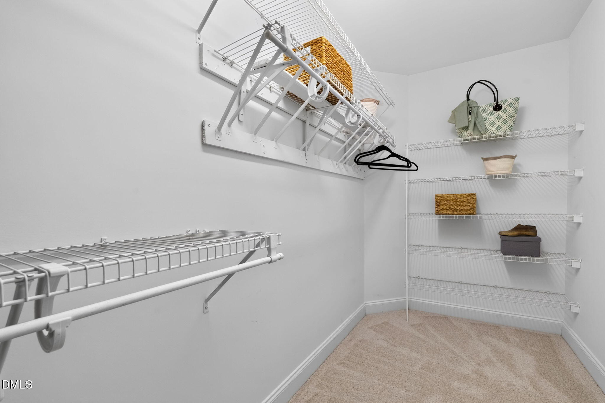 517 Commons Walk Circle