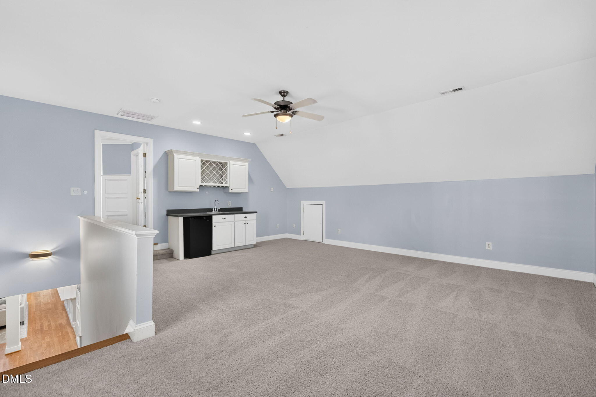 517 Commons Walk Circle