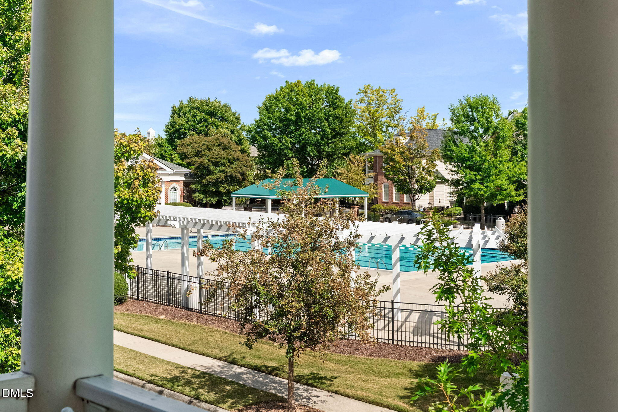 517 Commons Walk Circle