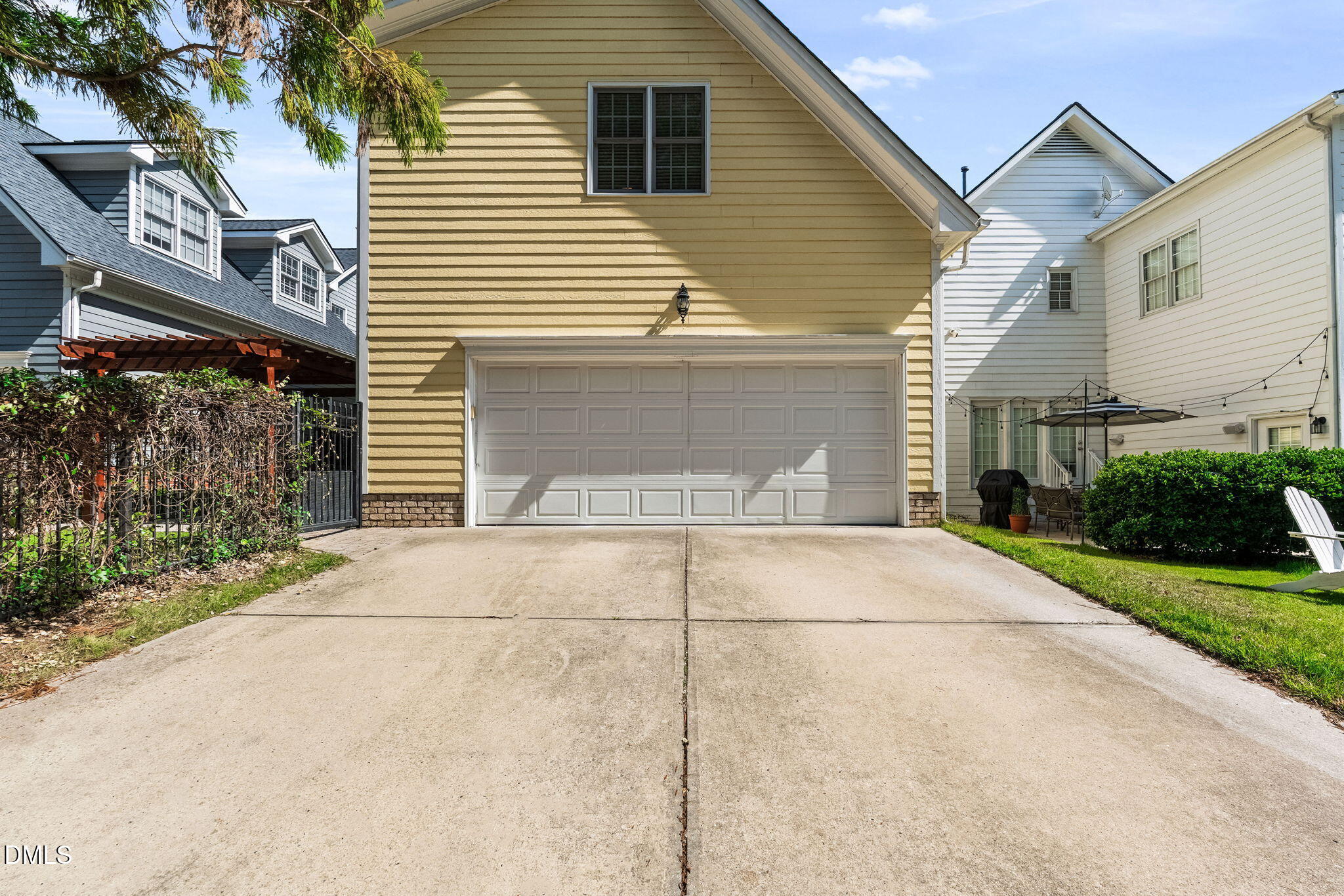 517 Commons Walk Circle