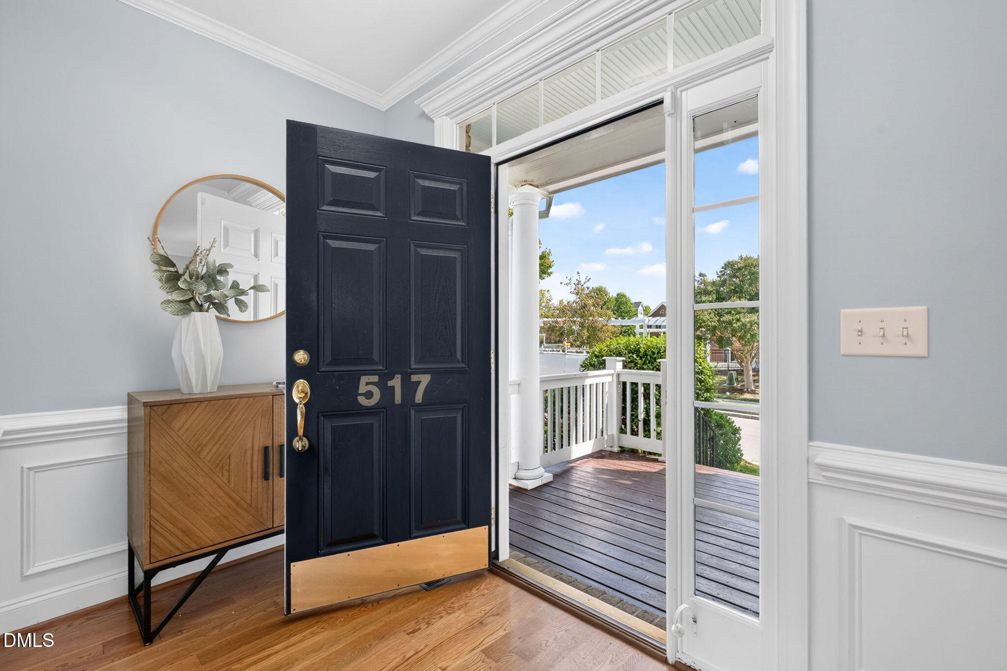 517 Commons Walk Circle