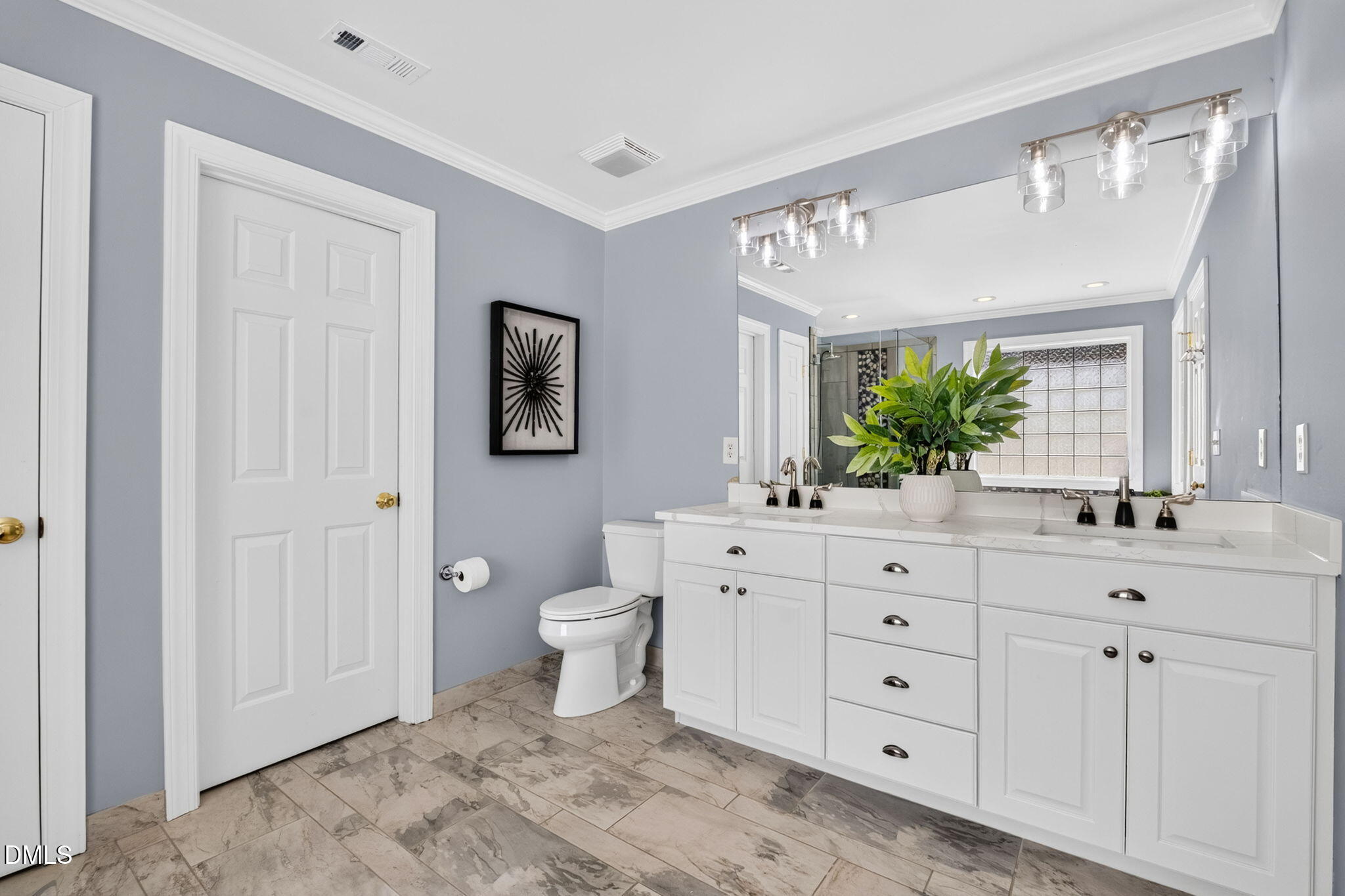 517 Commons Walk Circle