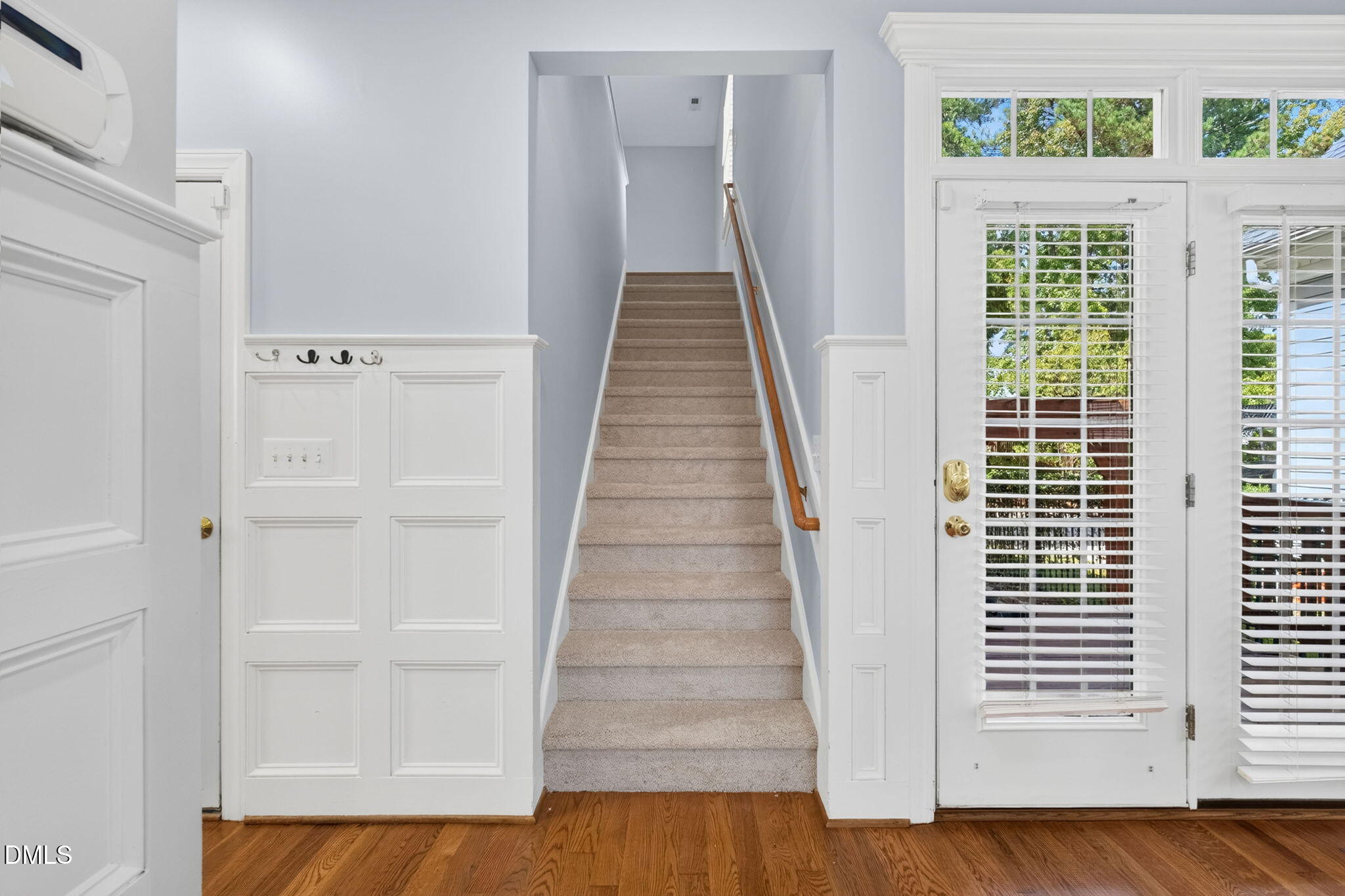 517 Commons Walk Circle