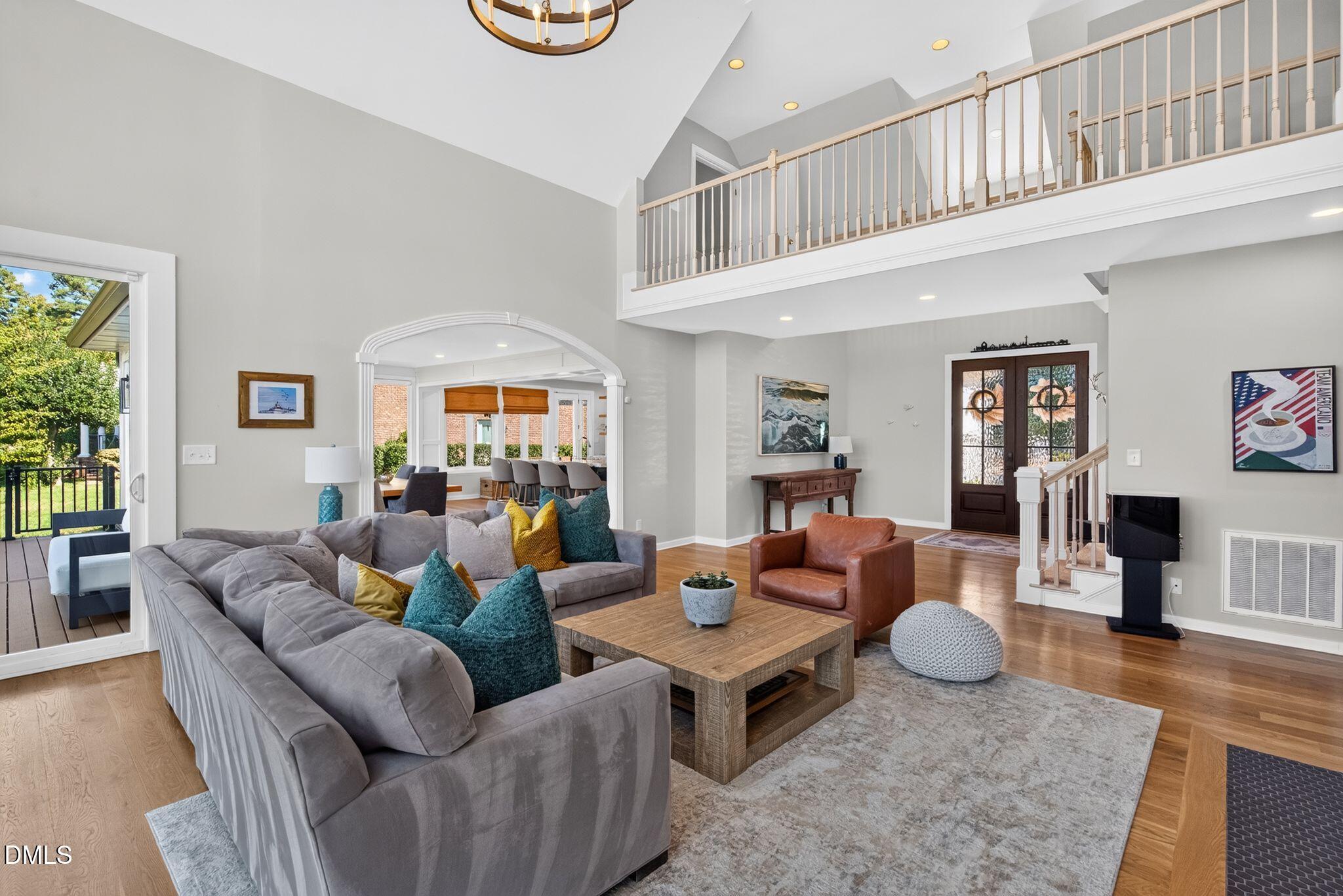 109 Summer Lakes Drive
