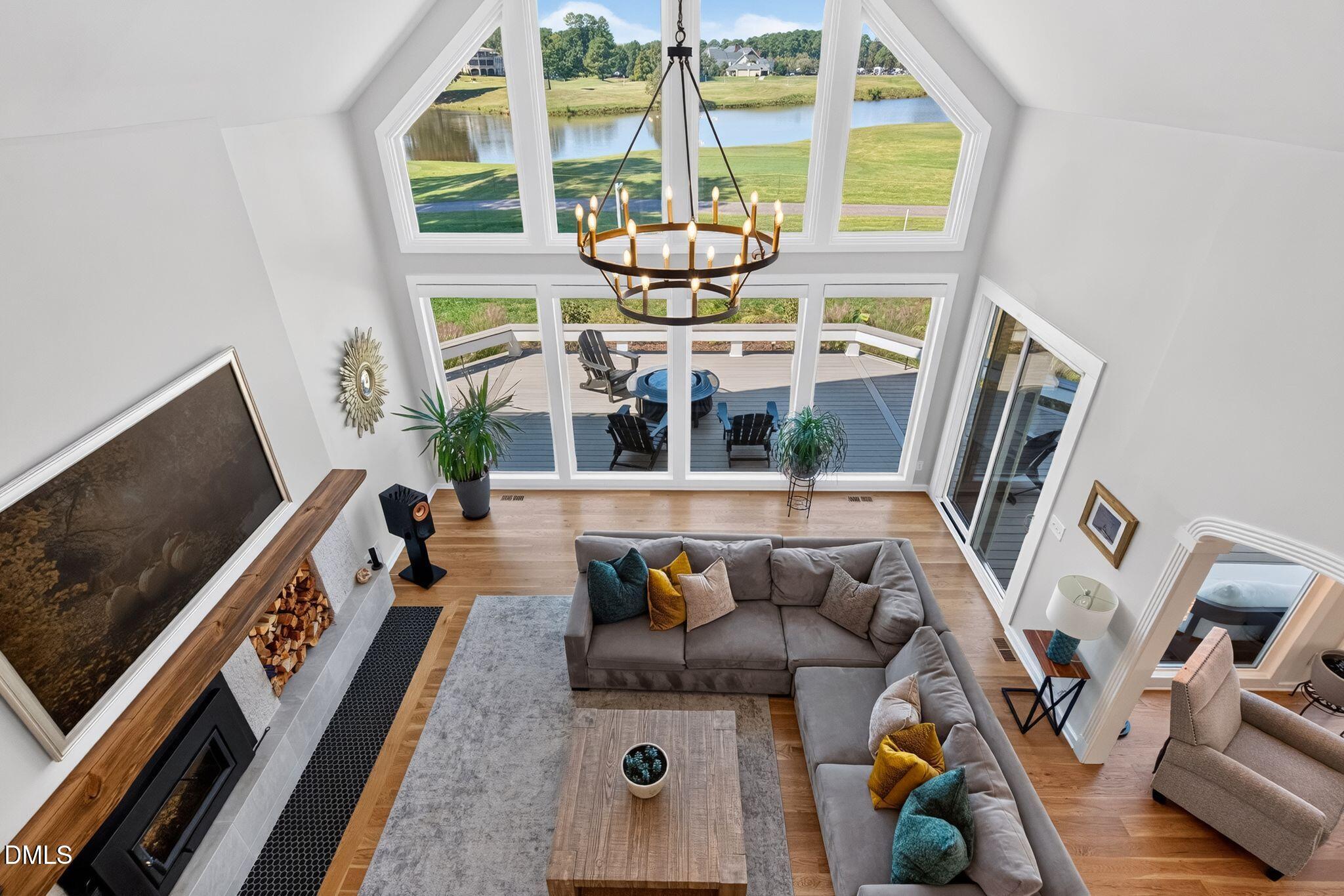 109 Summer Lakes Drive