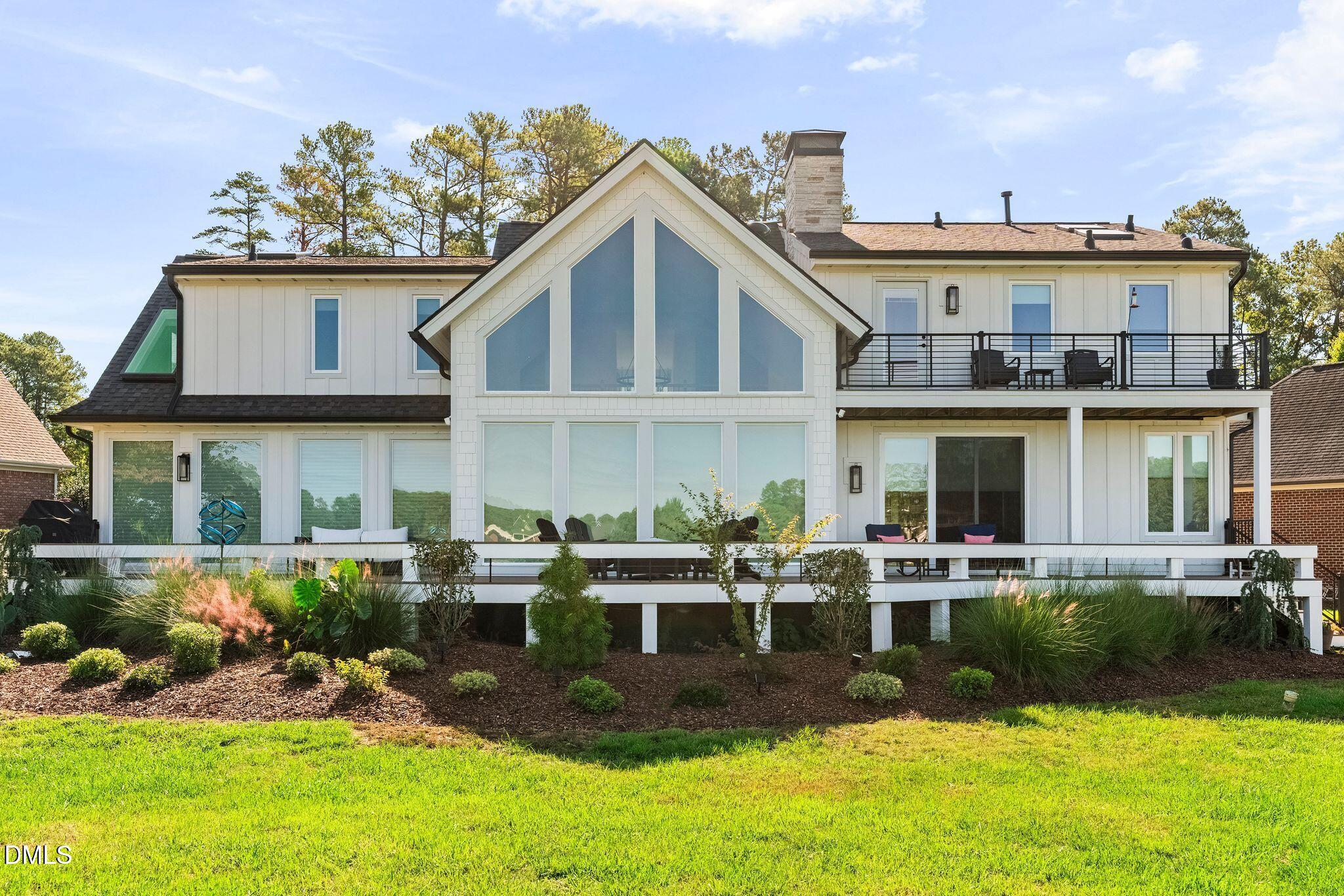 109 Summer Lakes Drive