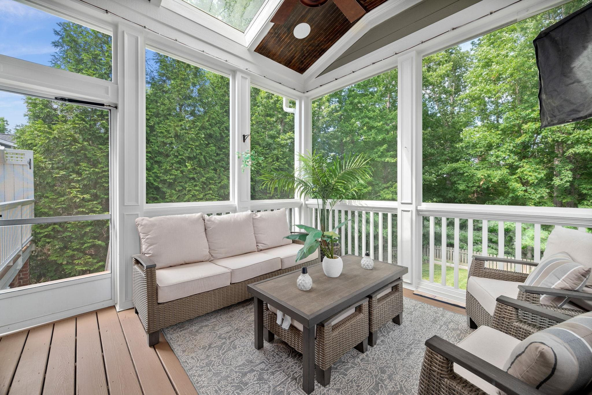 103 Lantern Ridge Lane