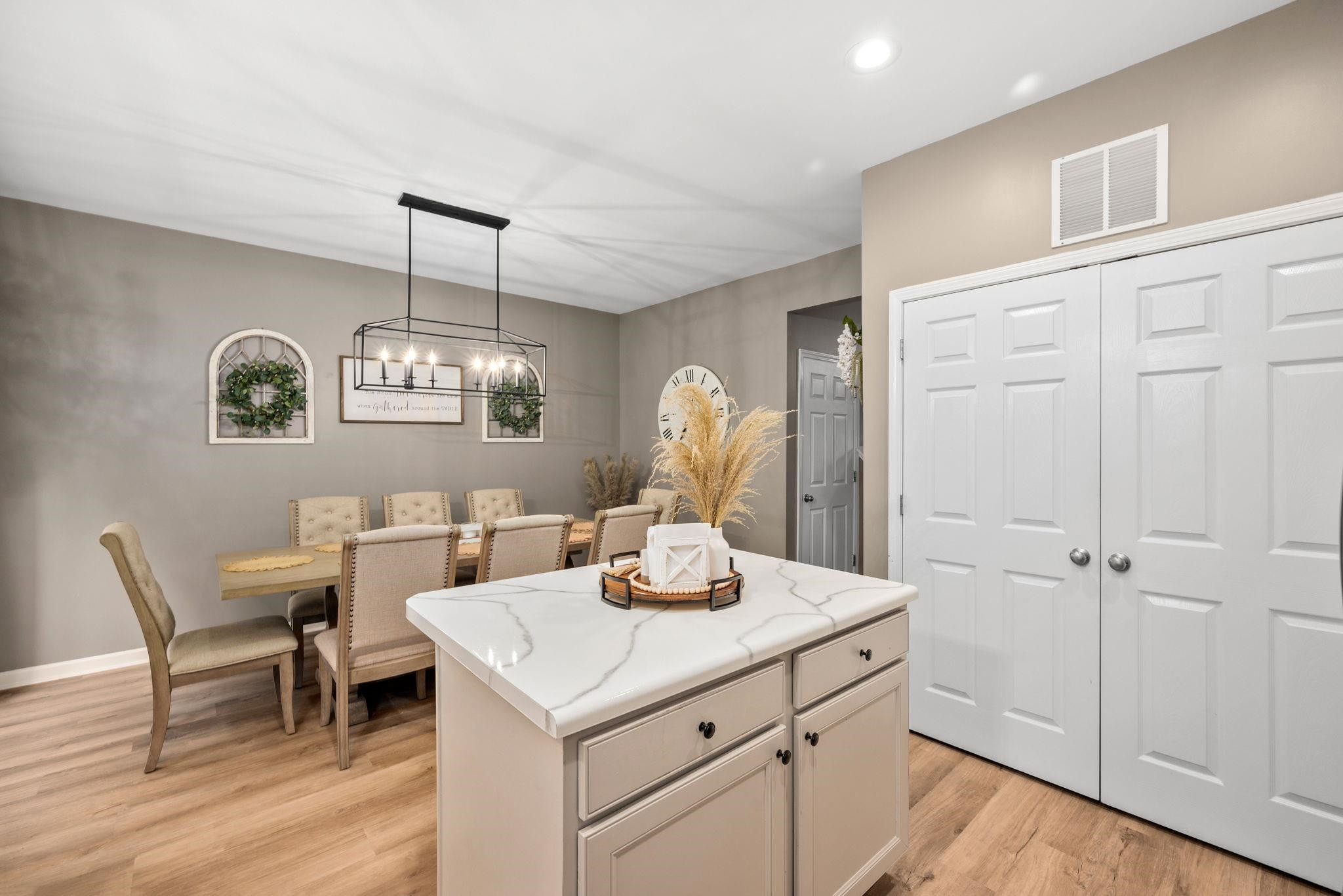 327 Anterbury Drive