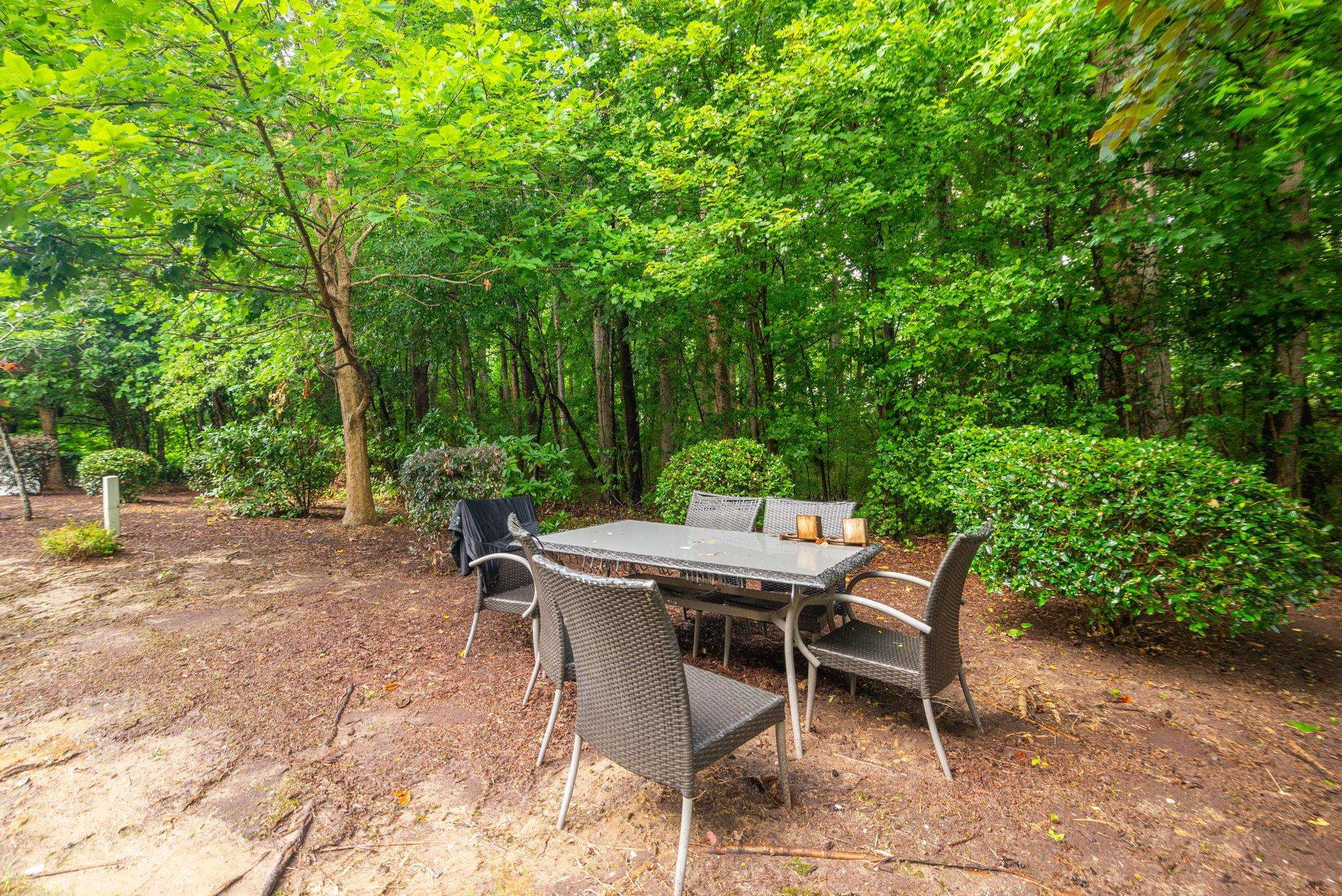 327 Anterbury Drive