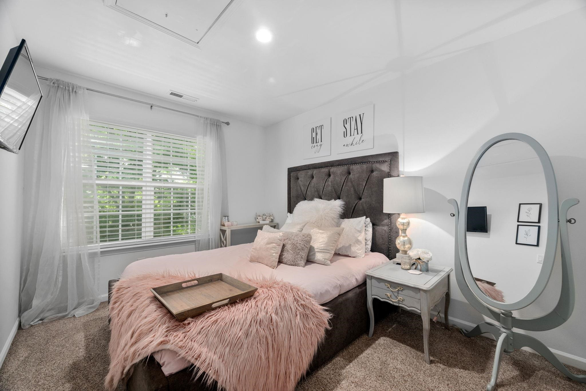 327 Anterbury Drive