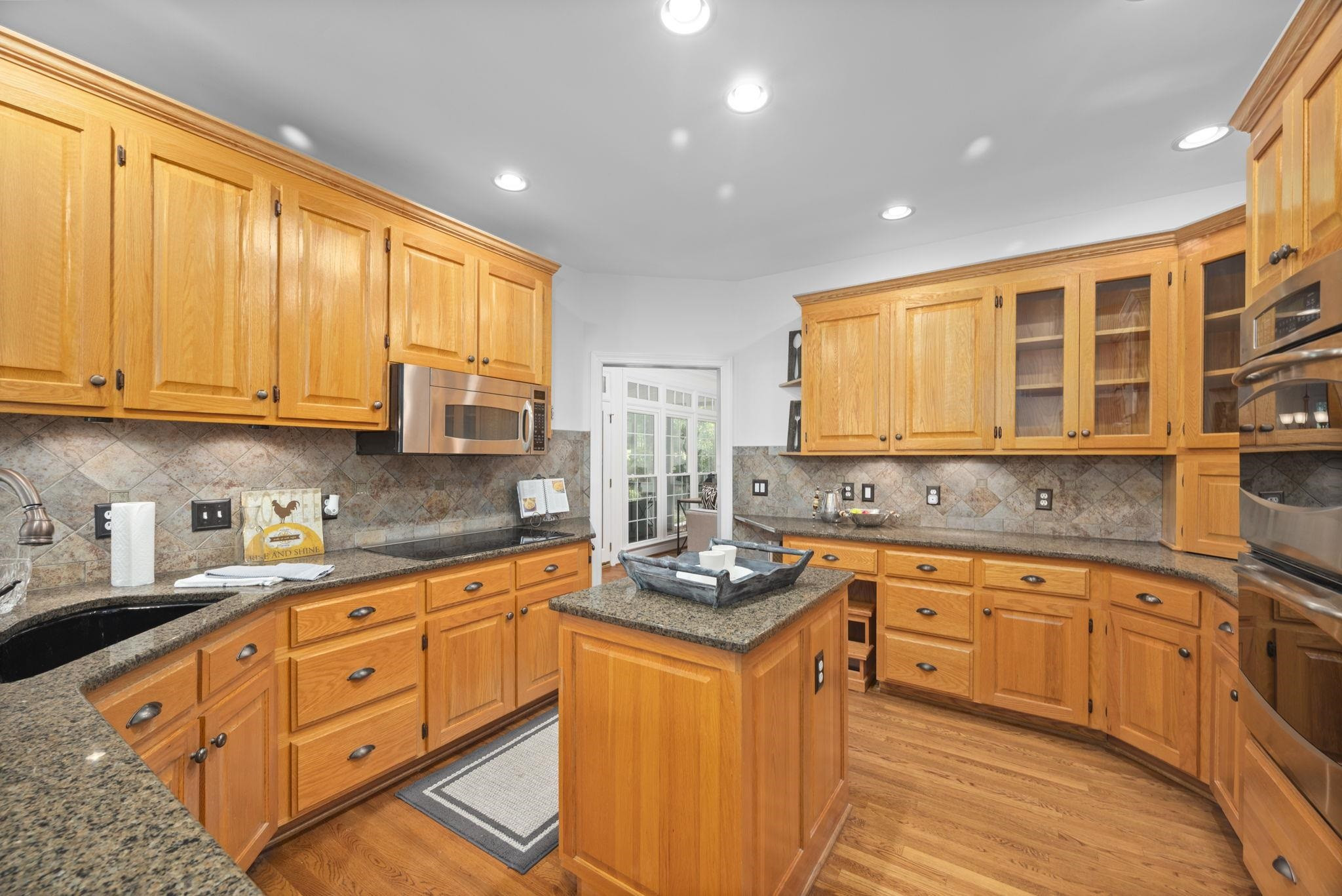 105 E Clarksville Court