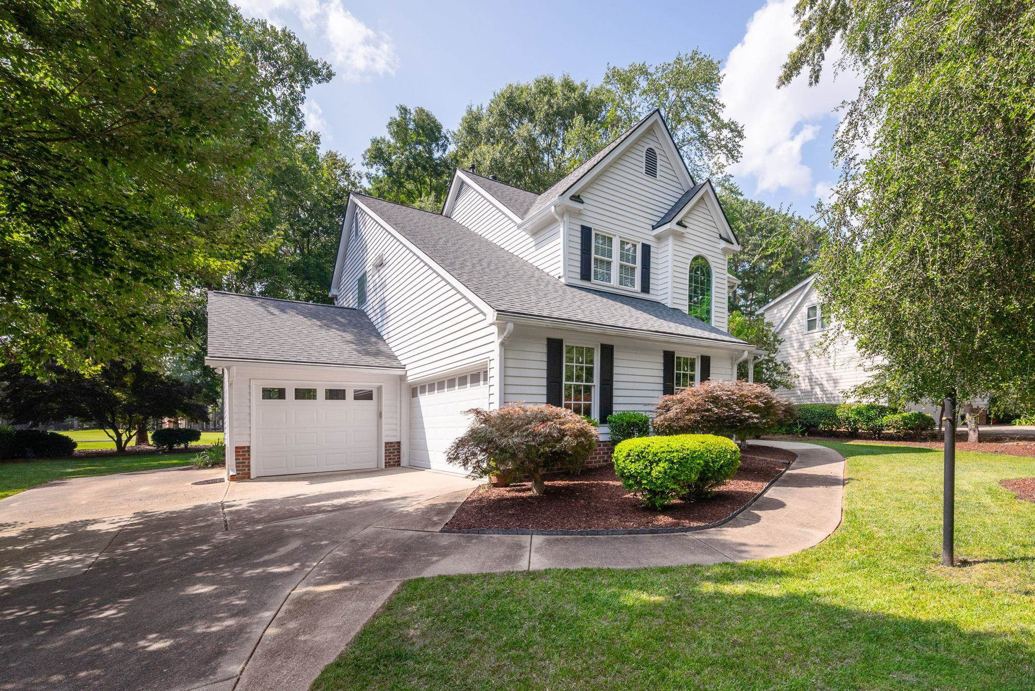 105 E Clarksville Court