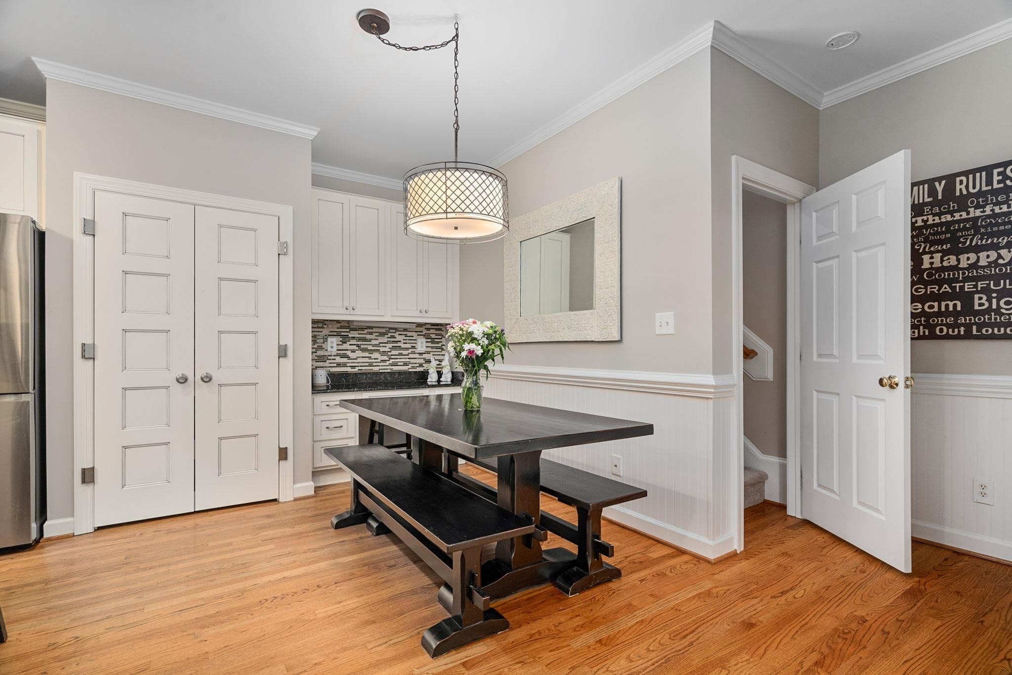 105 Robbins Reef Way
