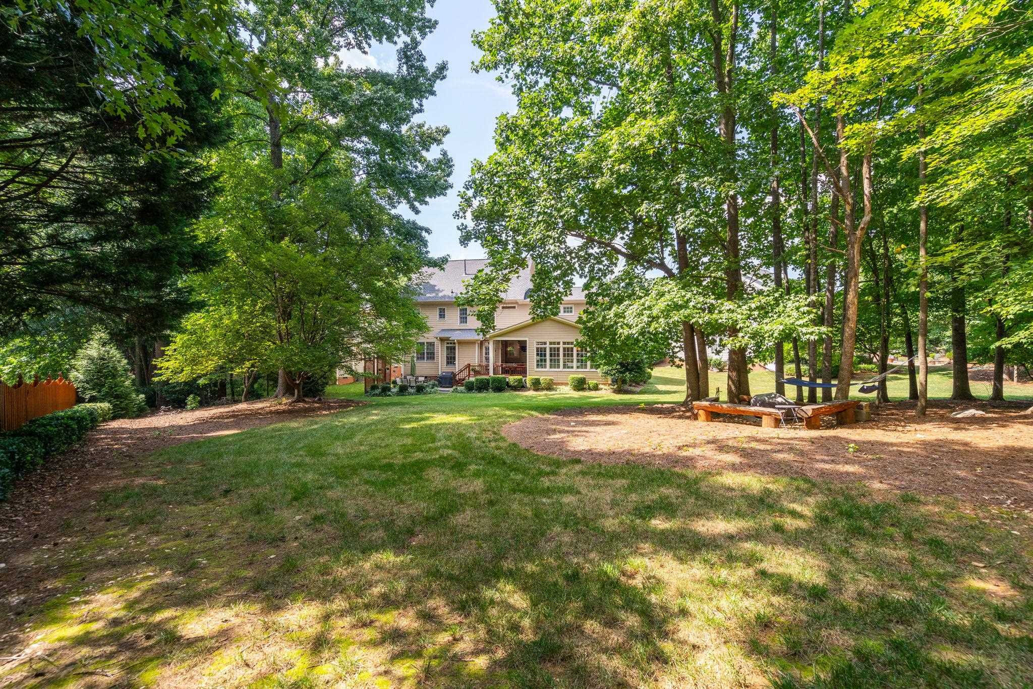 105 Robbins Reef Way