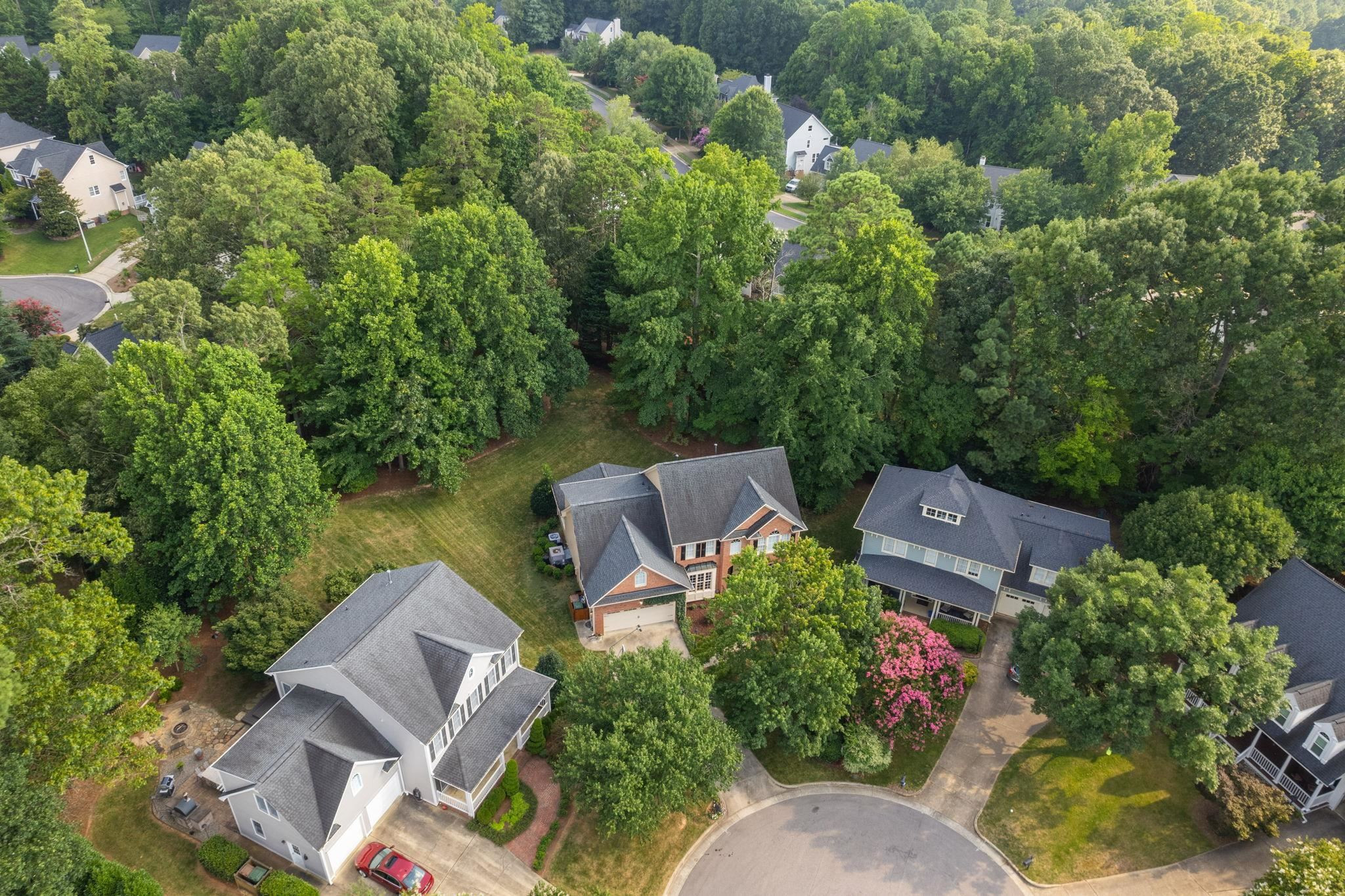 105 Robbins Reef Way