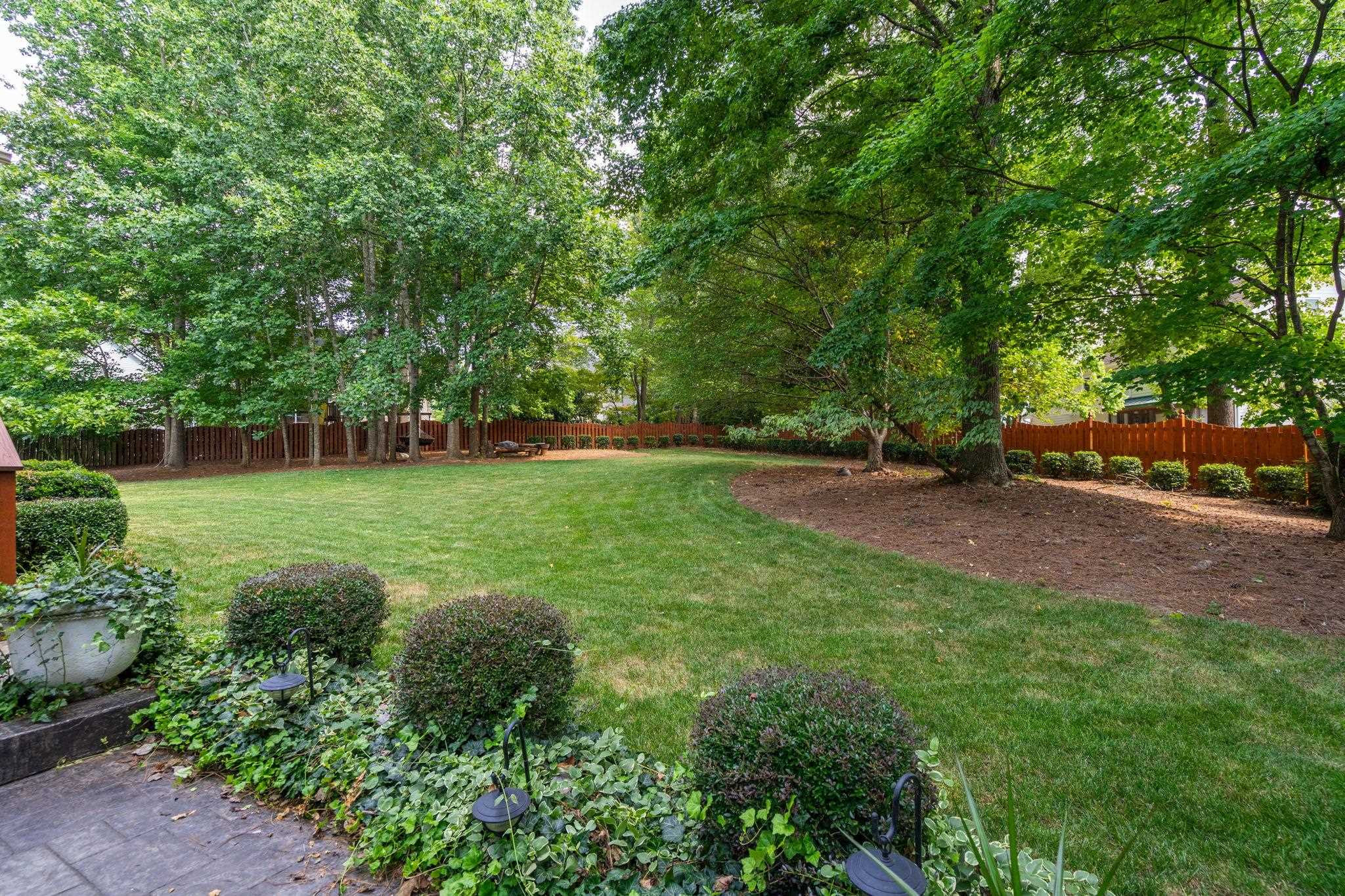 105 Robbins Reef Way