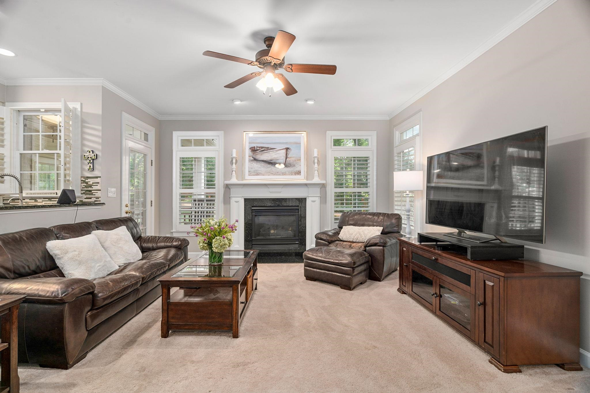 105 Robbins Reef Way