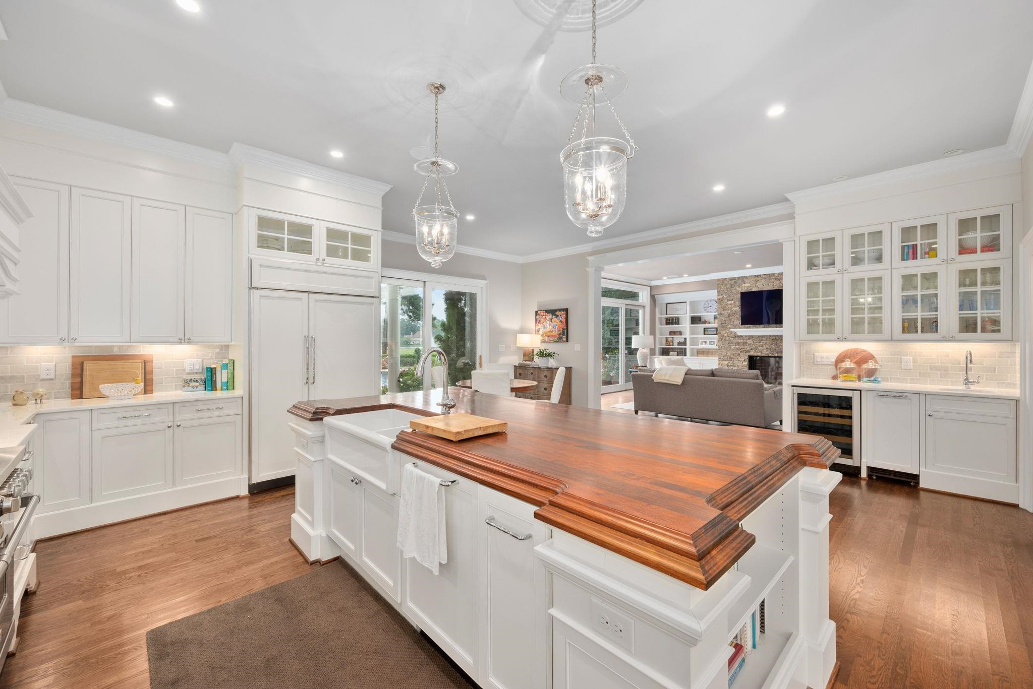 105 Fairway Valley Court