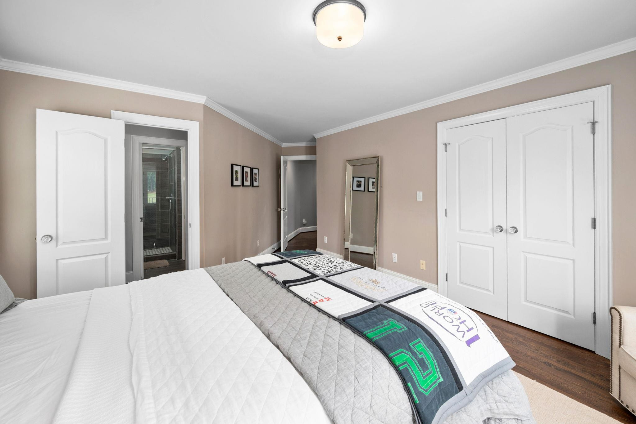105 Fairway Valley Court