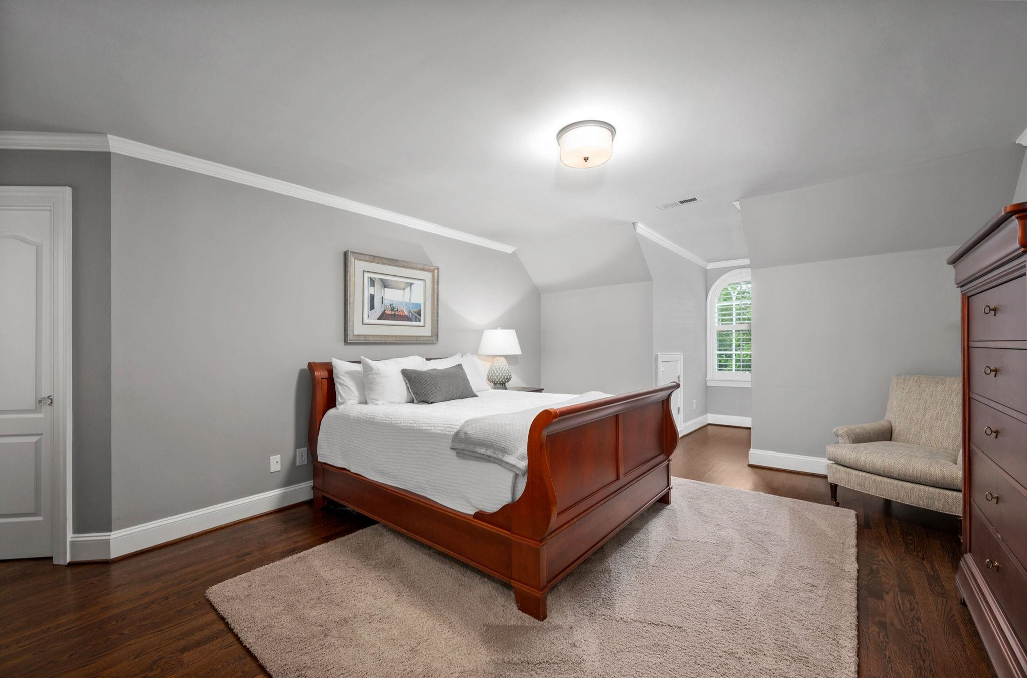 105 Fairway Valley Court