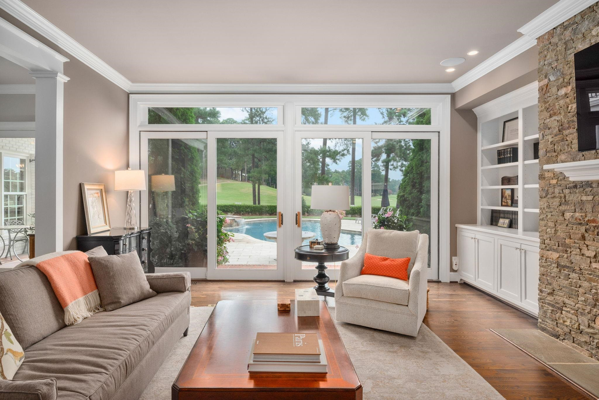 105 Fairway Valley Court