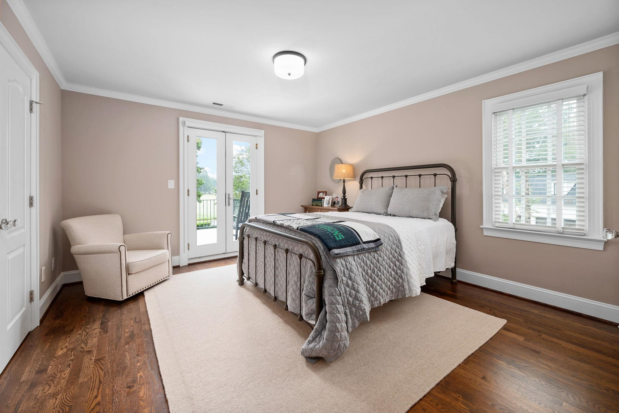 105 Fairway Valley Court
