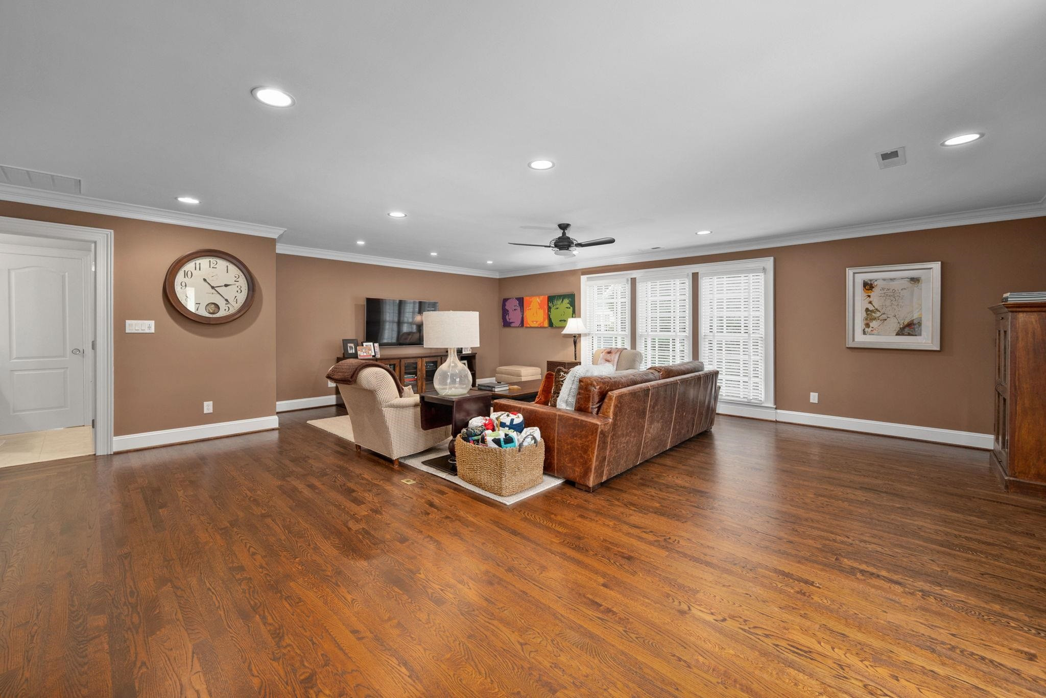 105 Fairway Valley Court