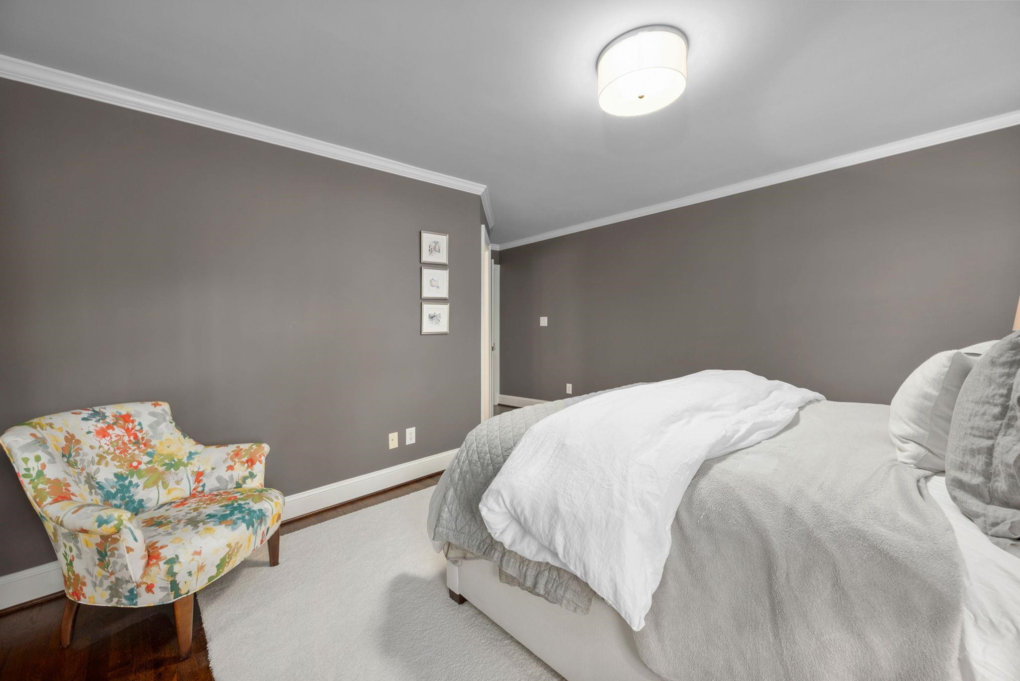 105 Fairway Valley Court
