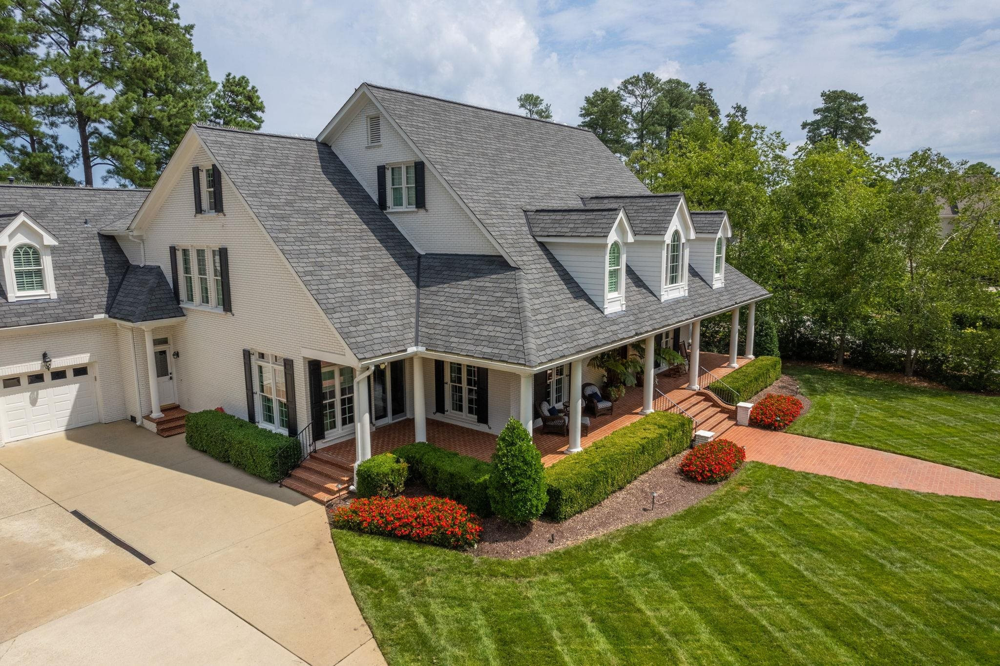 105 Fairway Valley Court