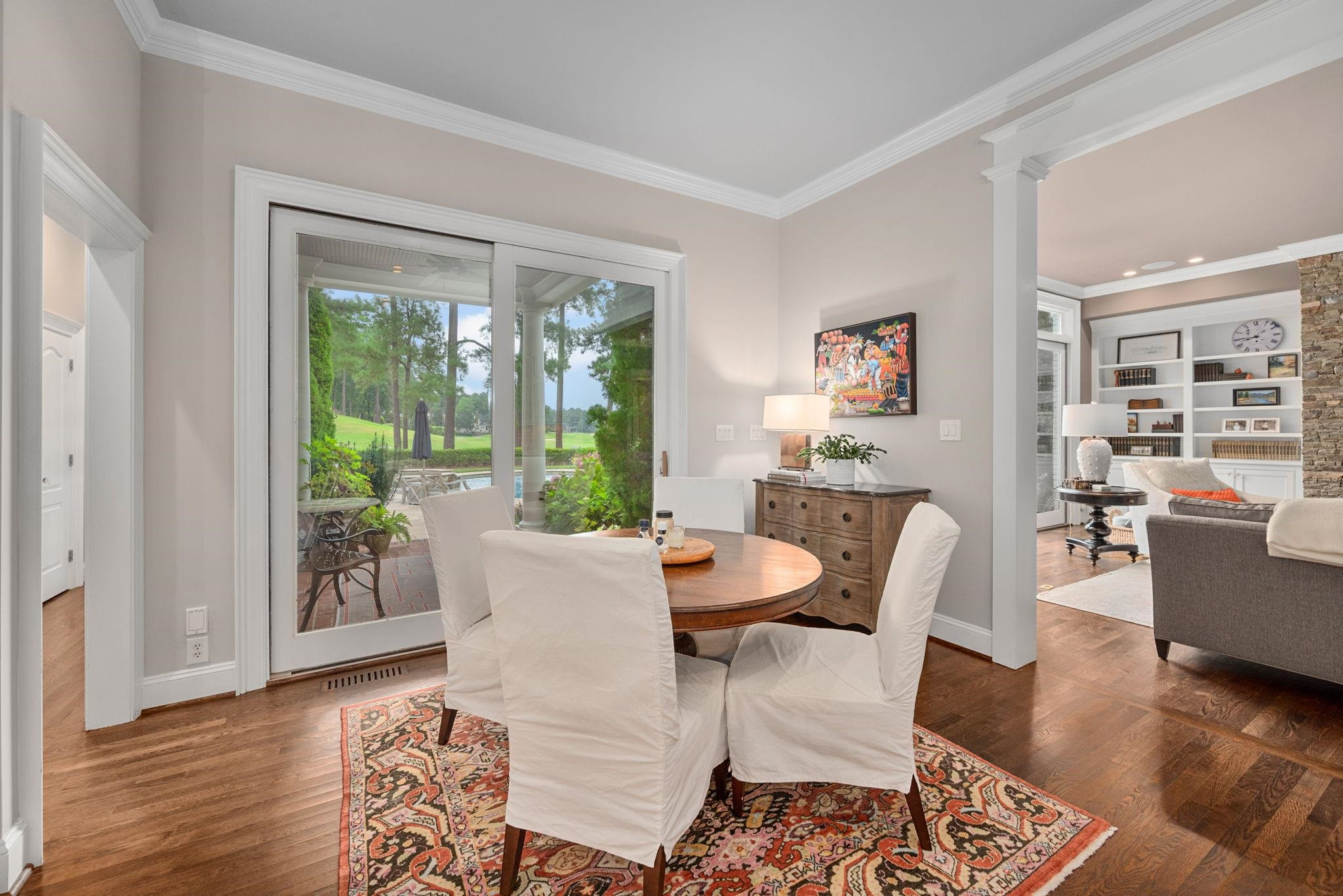105 Fairway Valley Court