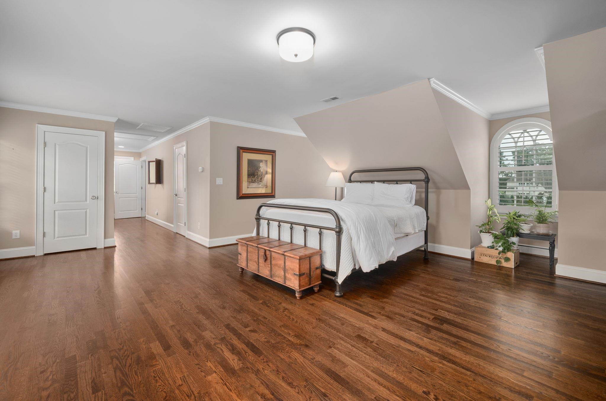 105 Fairway Valley Court