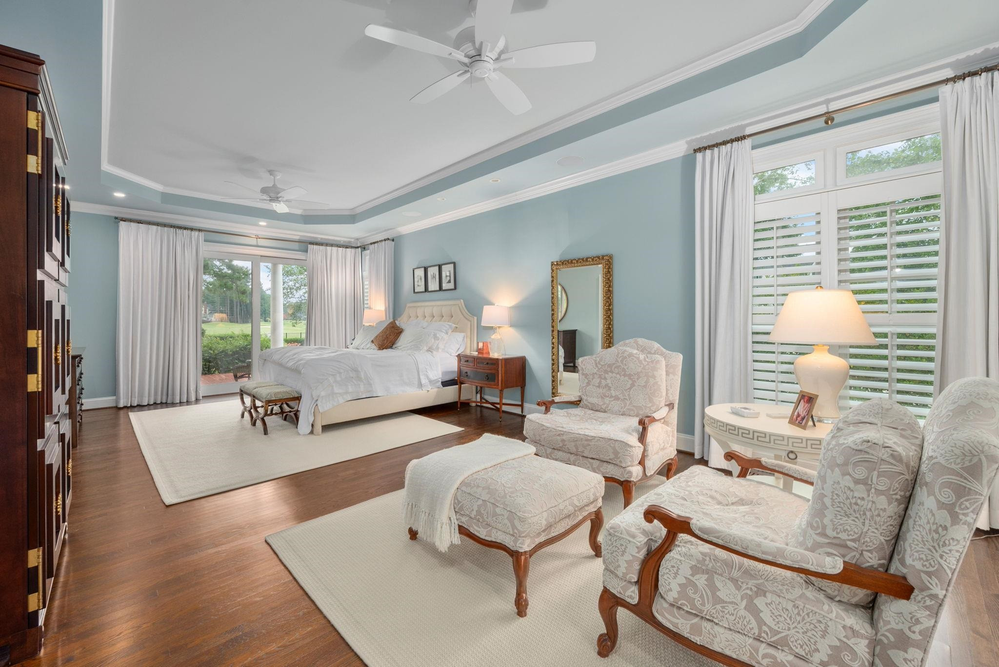 105 Fairway Valley Court