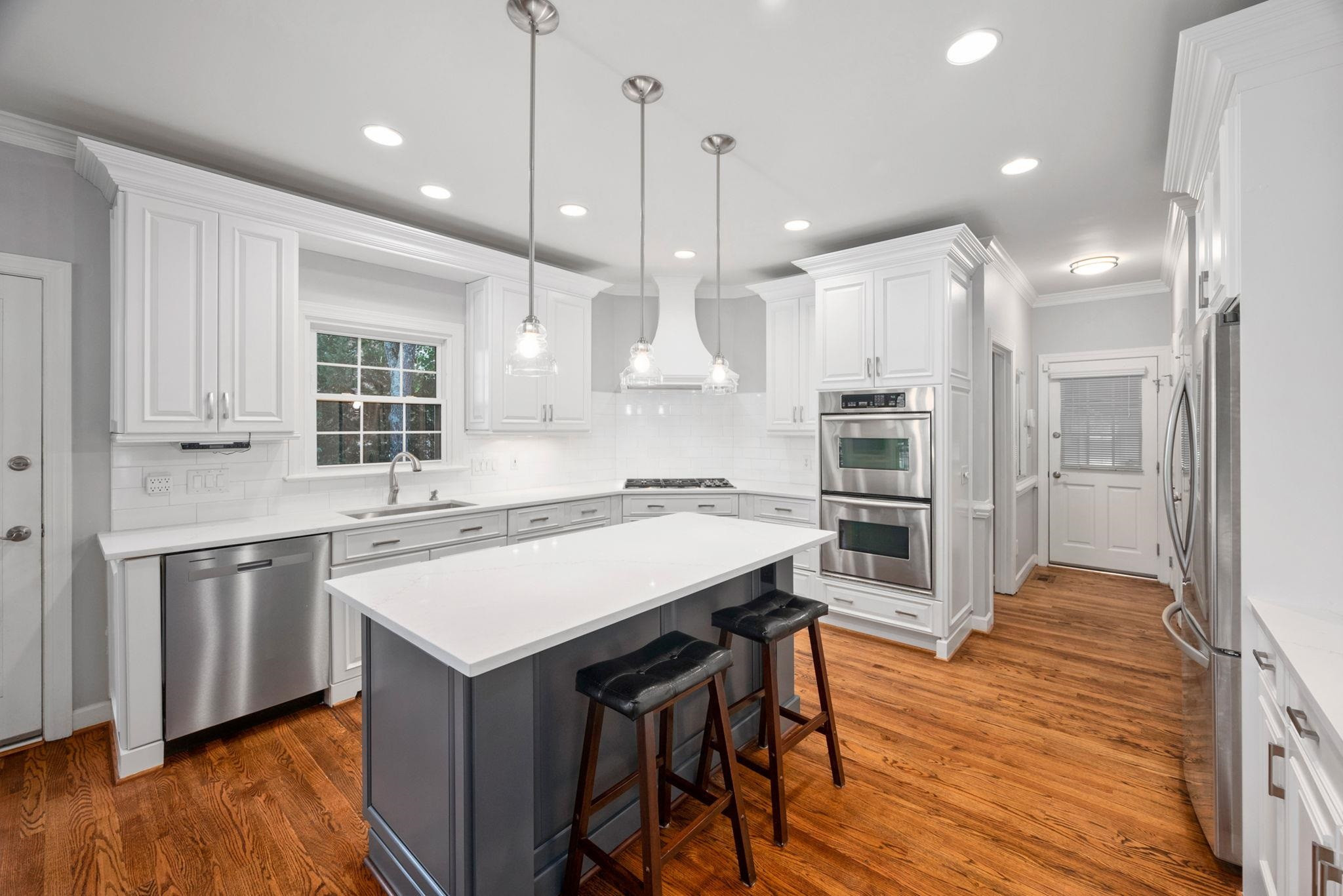 214 Turquoise Creek Drive