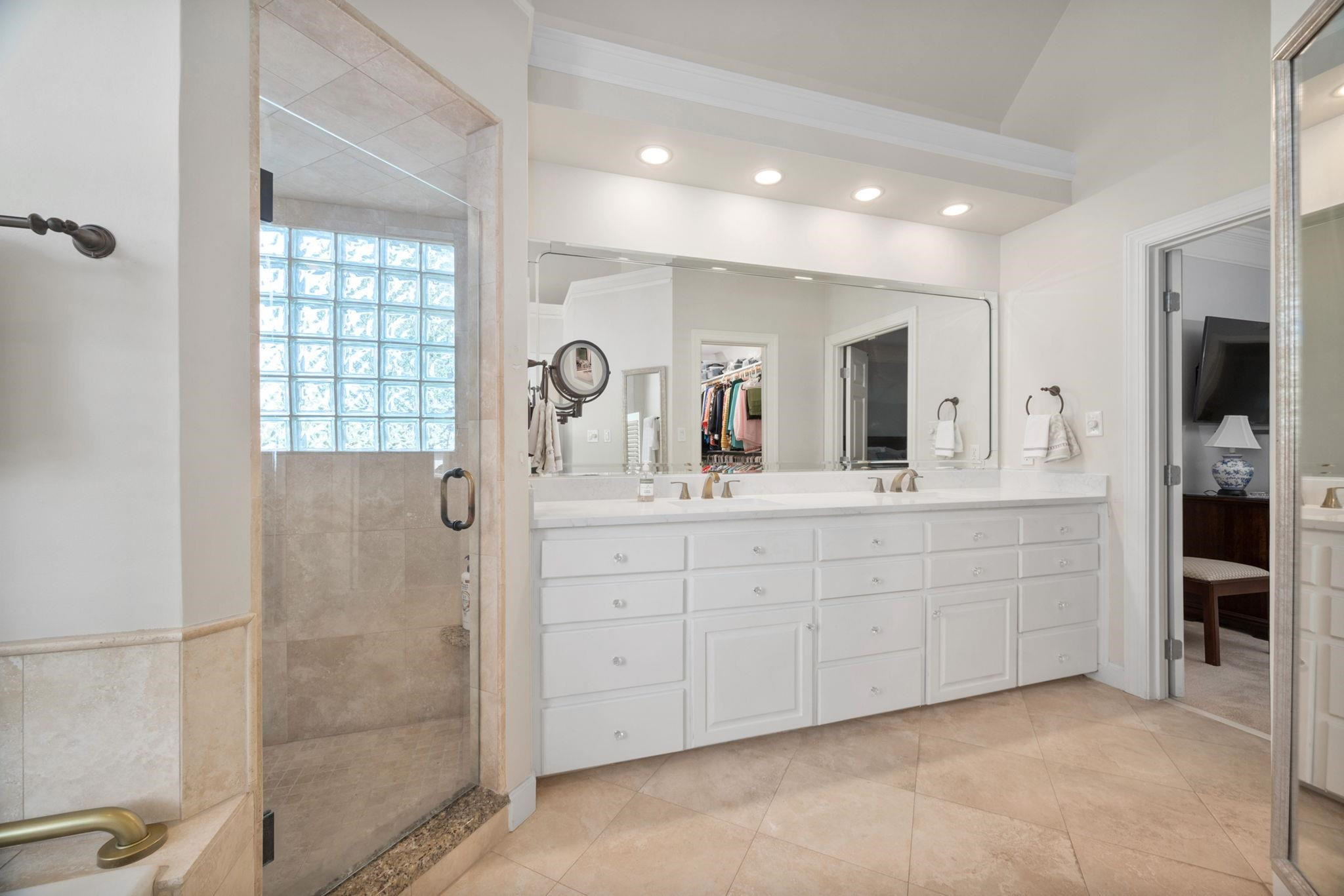 214 Turquoise Creek Drive