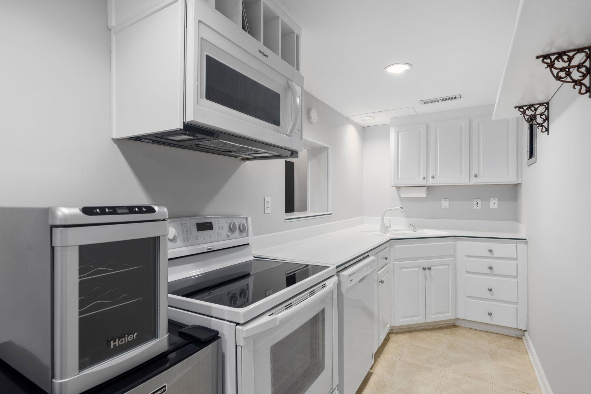 214 Turquoise Creek Drive