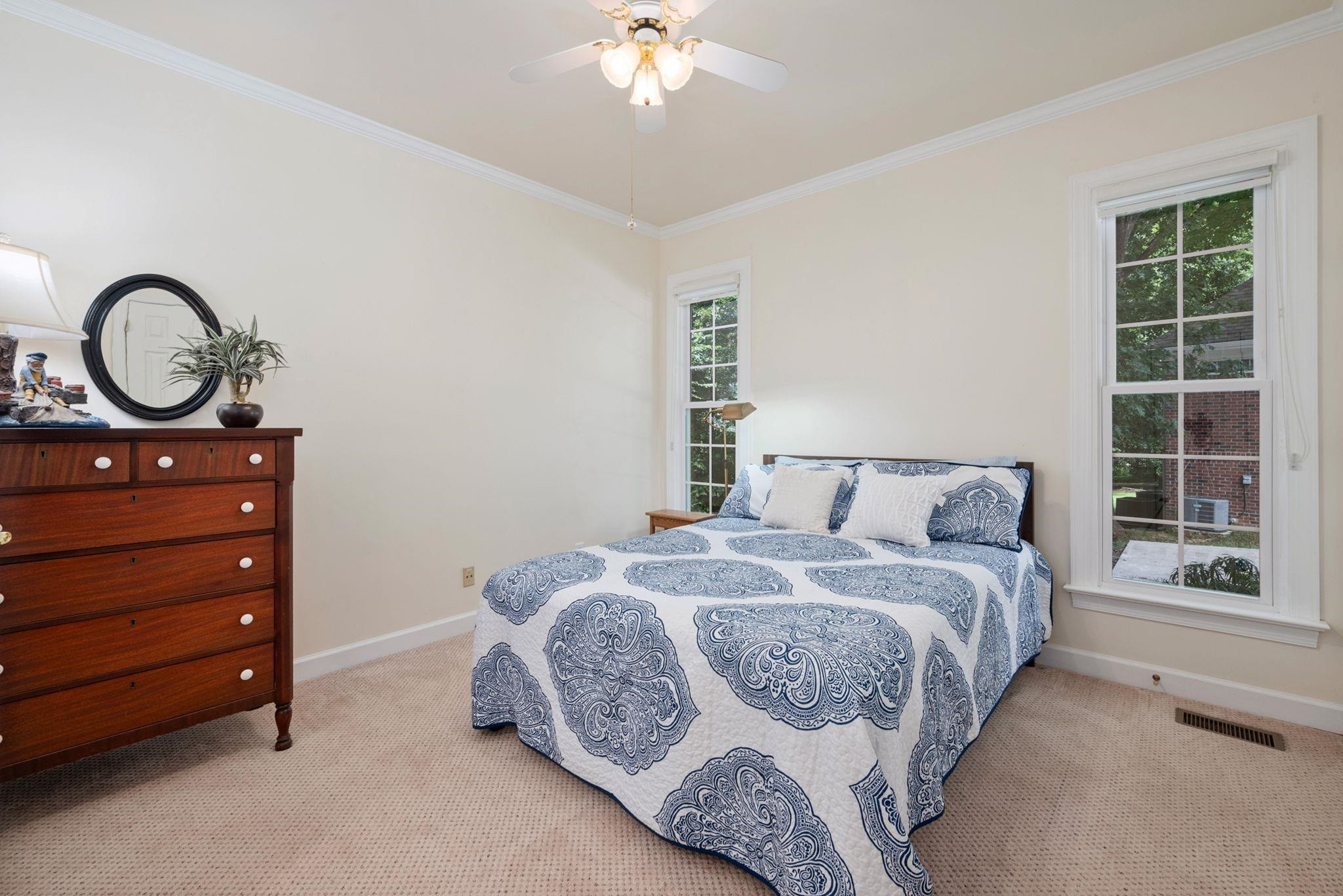 104 Lutterworth Court