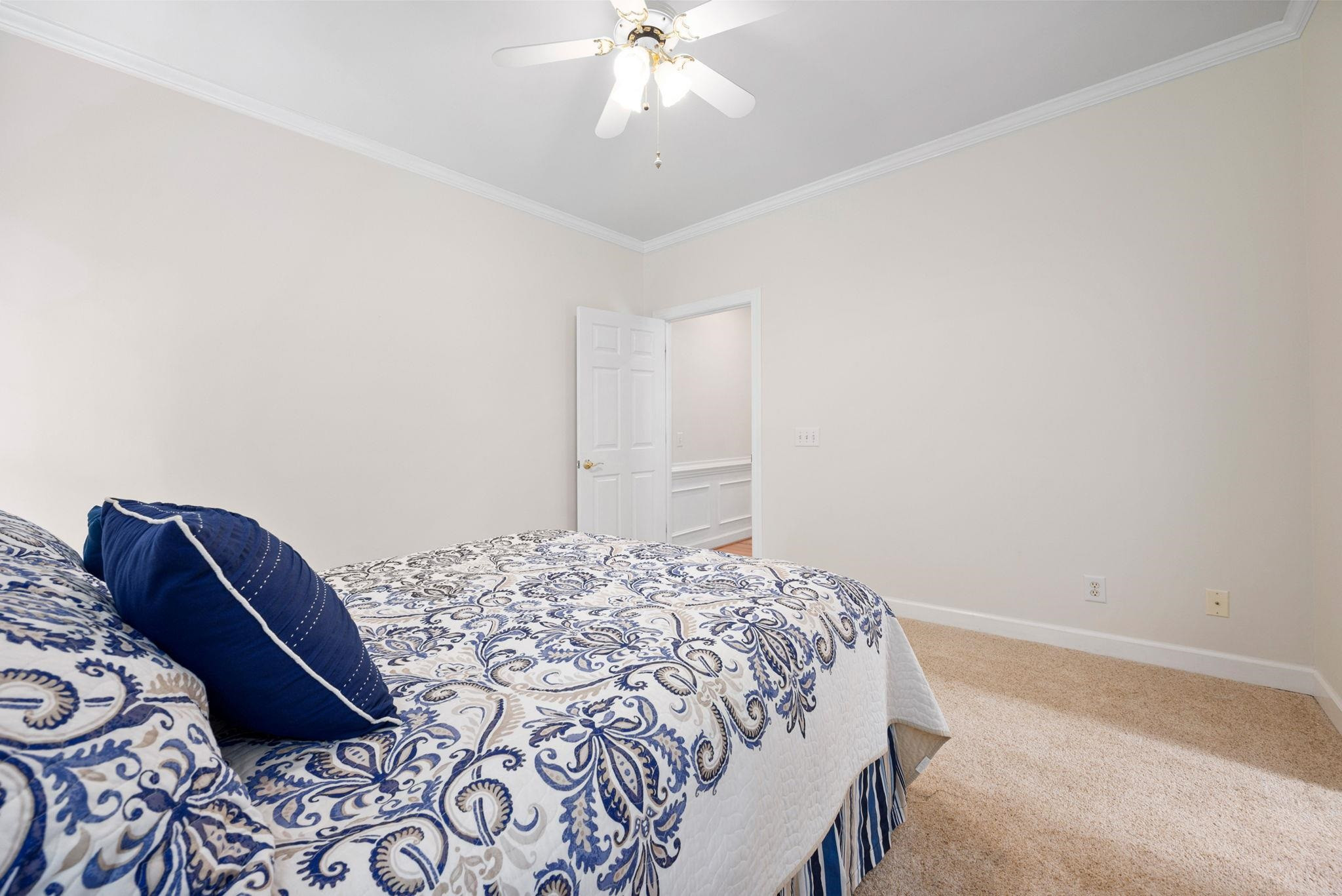 104 Lutterworth Court