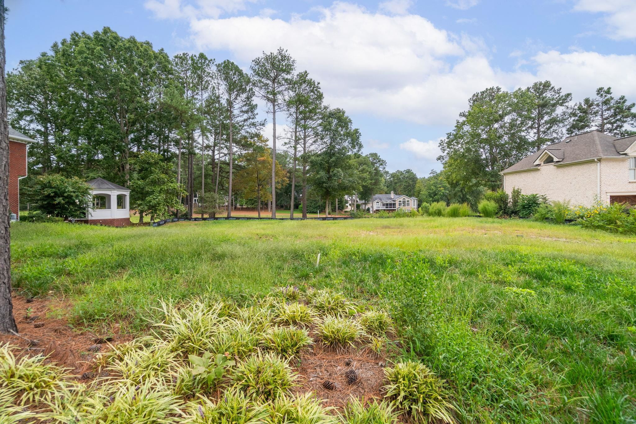 104 Pond Bluff Way