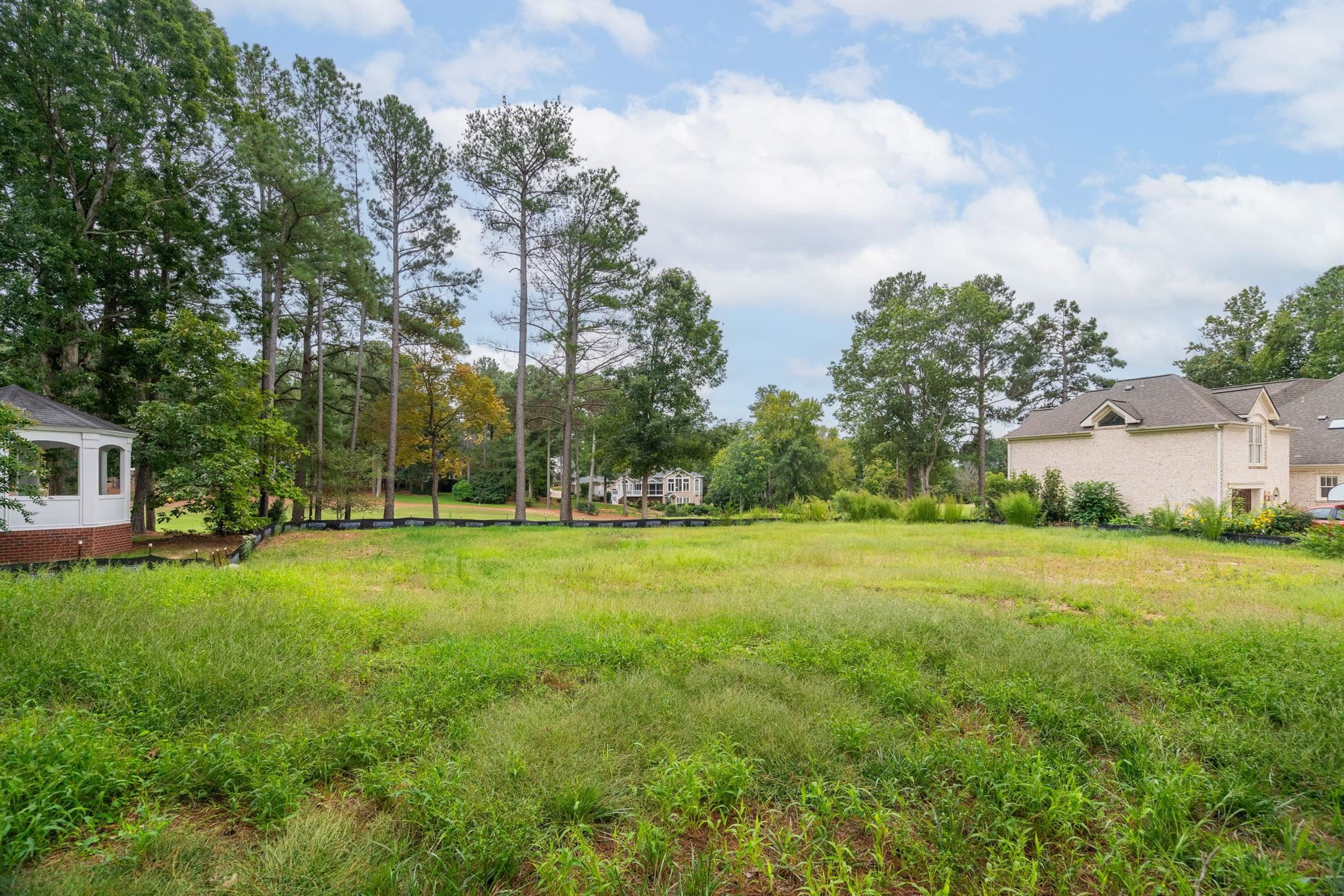 104 Pond Bluff Way