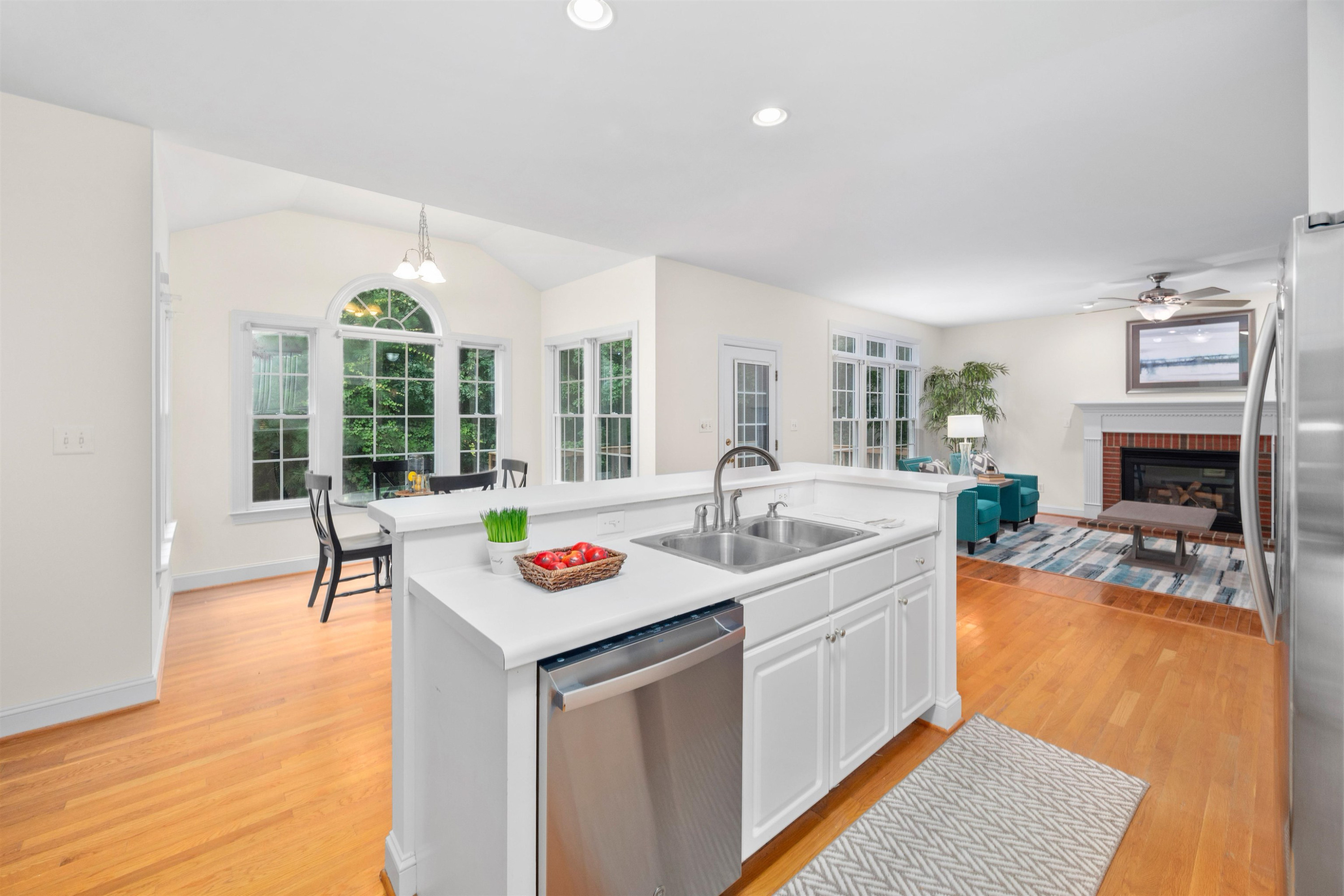 507 Oak Island Drive