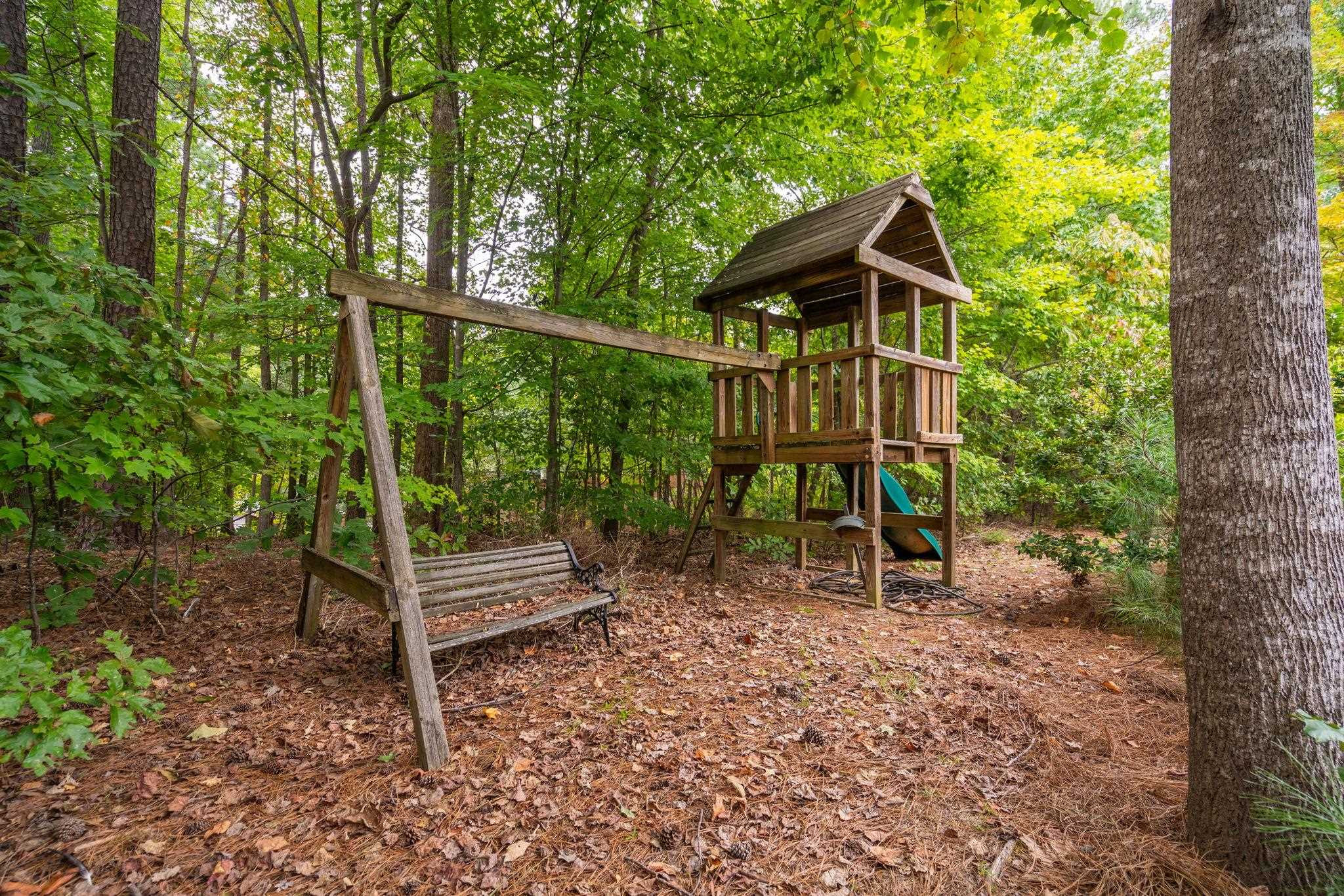 105 Linton Banks Place